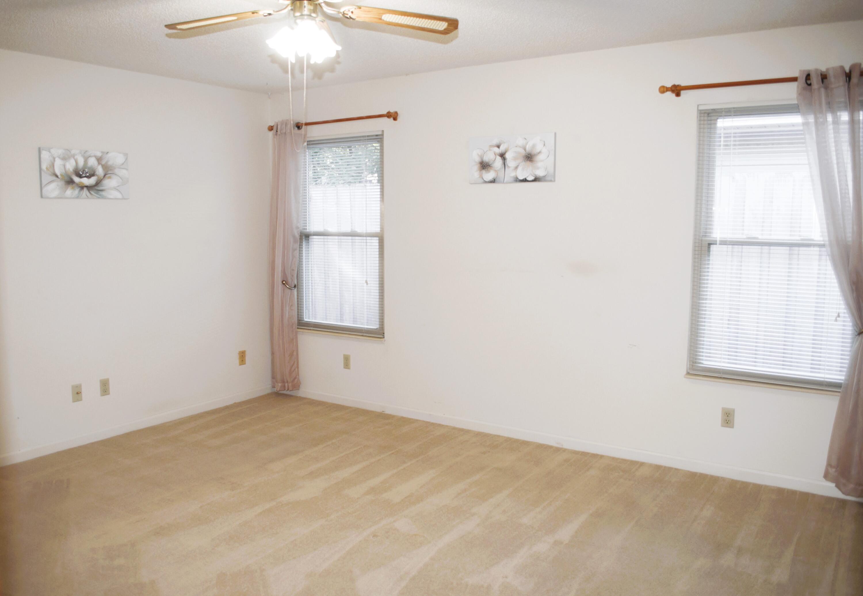 MEADOW WOODS - Residential