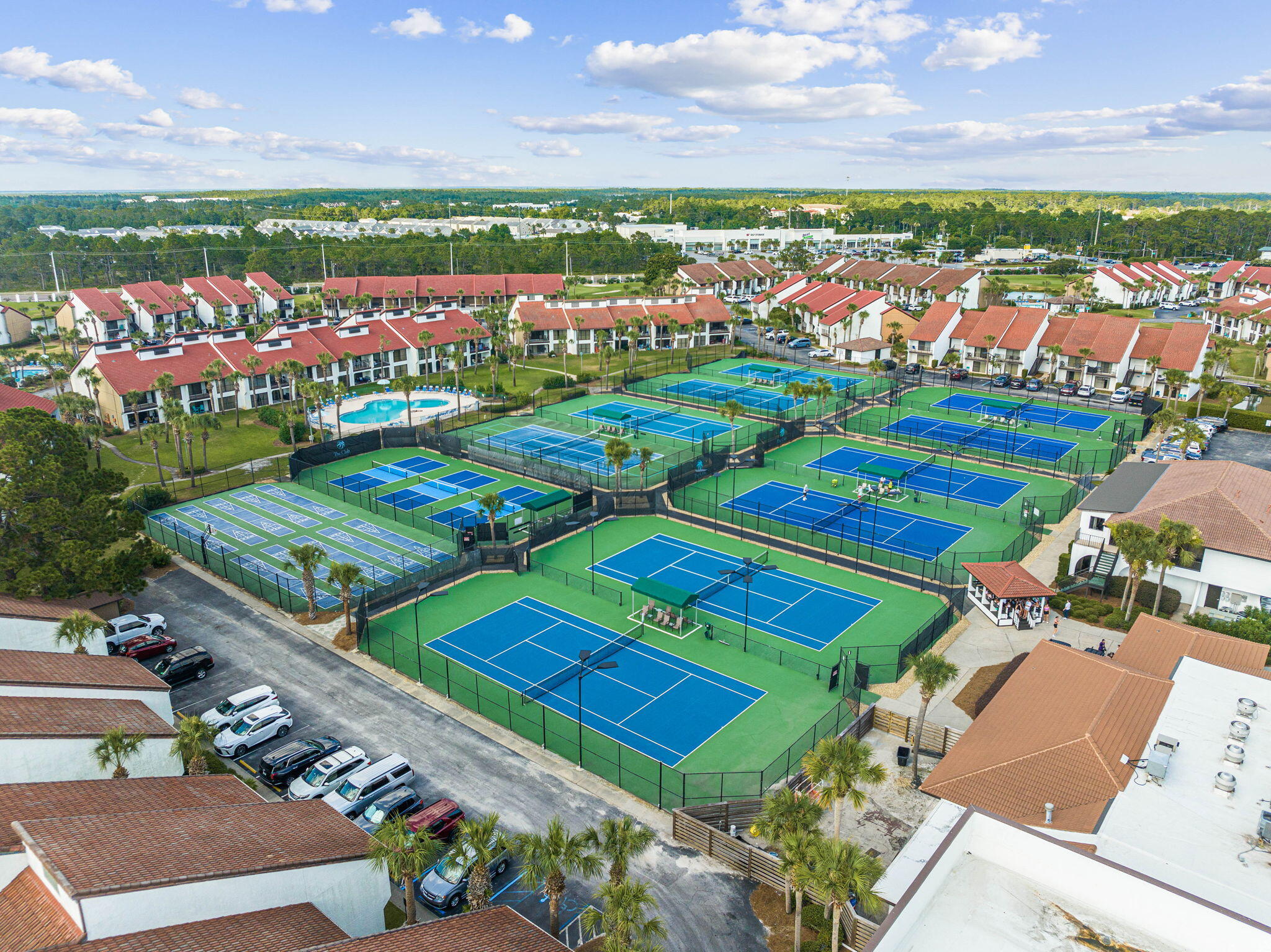 Edgewater Golf Villas V-B - Residential