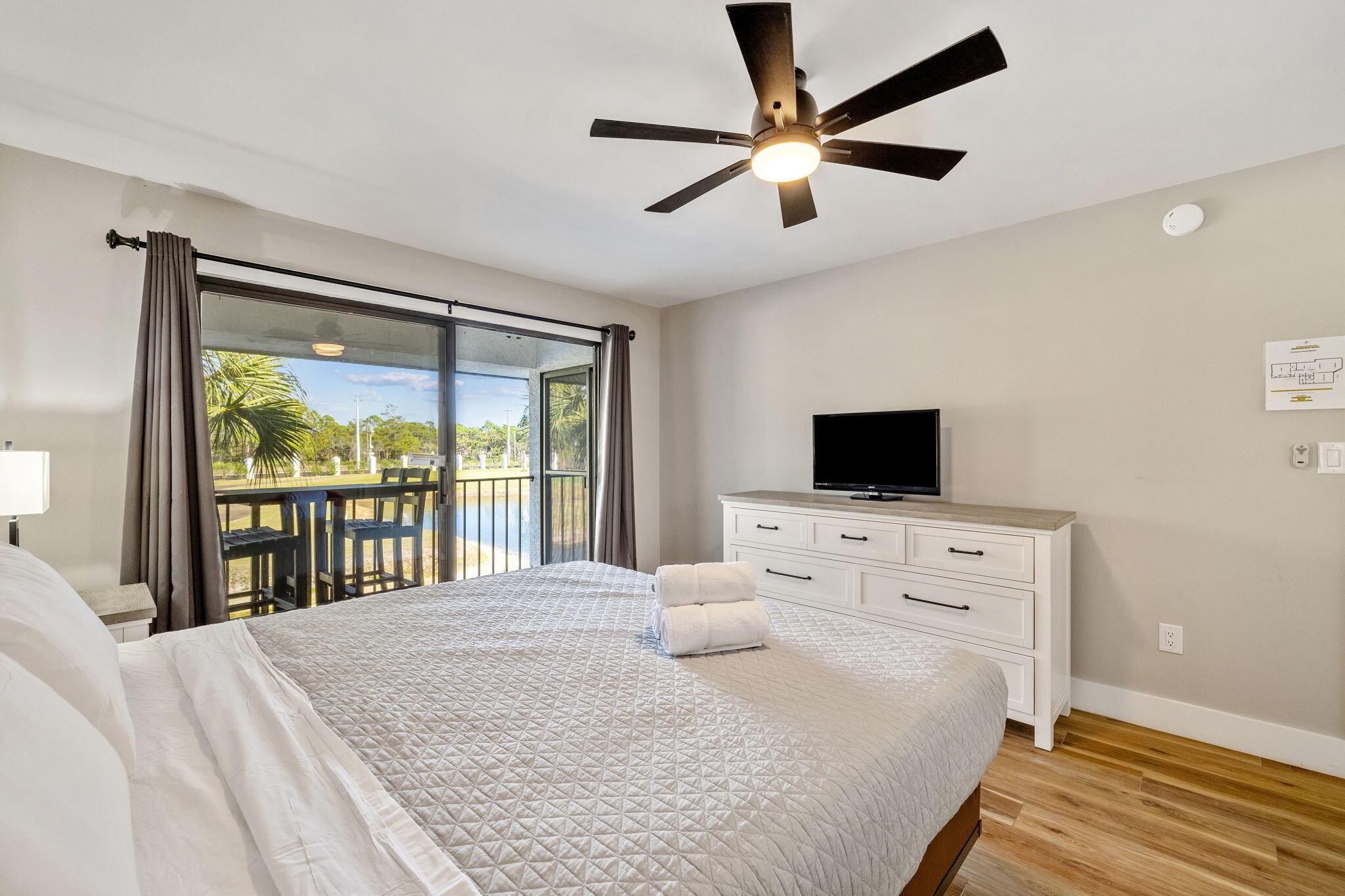 Edgewater Golf Villas V-B - Residential