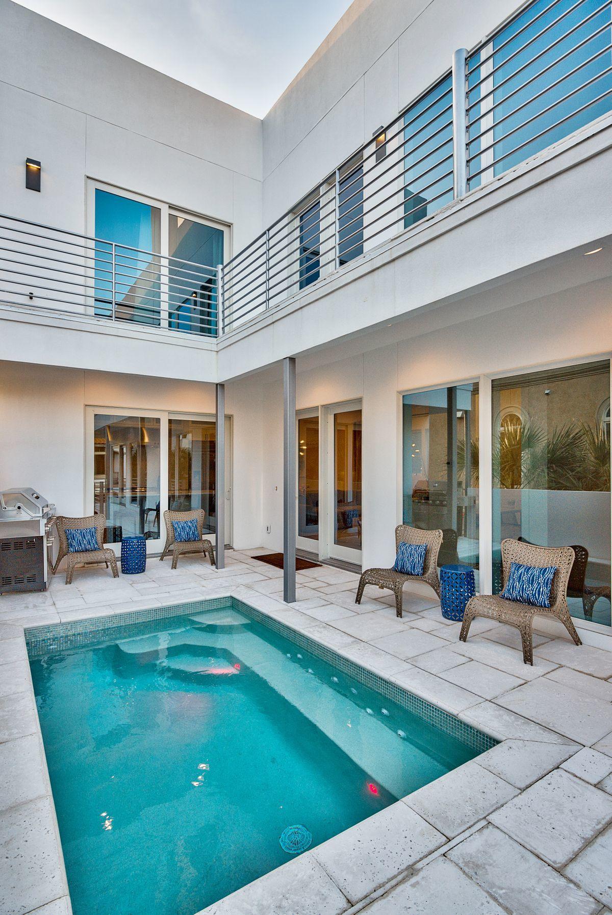 DESTINY BY THE SEA - Residential