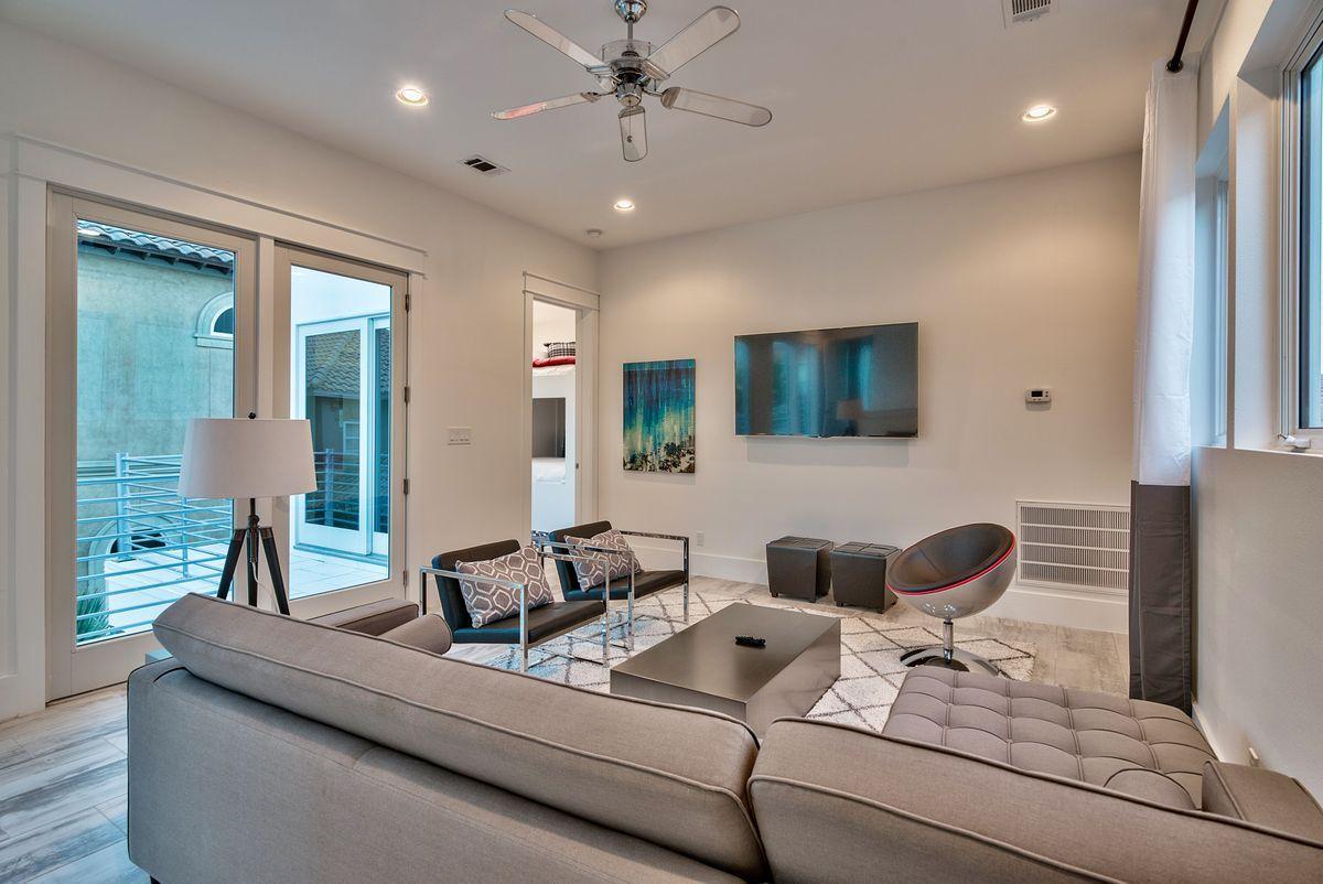 DESTINY BY THE SEA - Residential