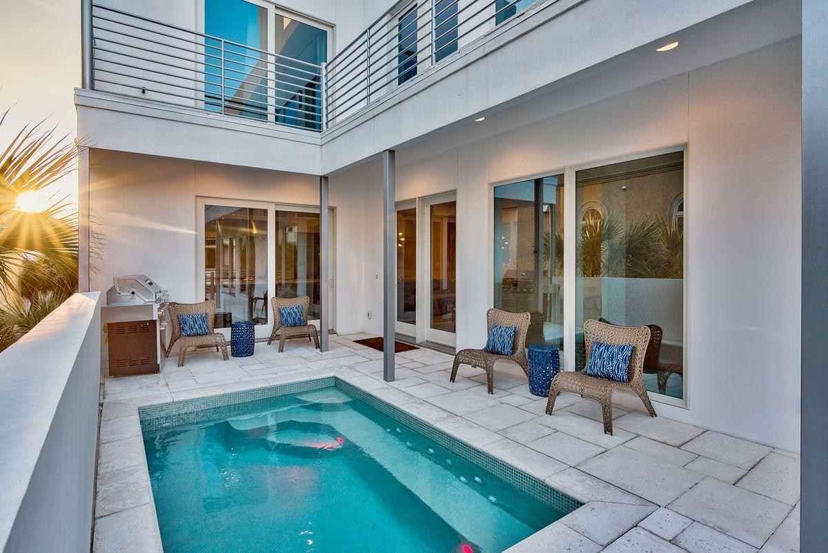 DESTINY BY THE SEA - Residential