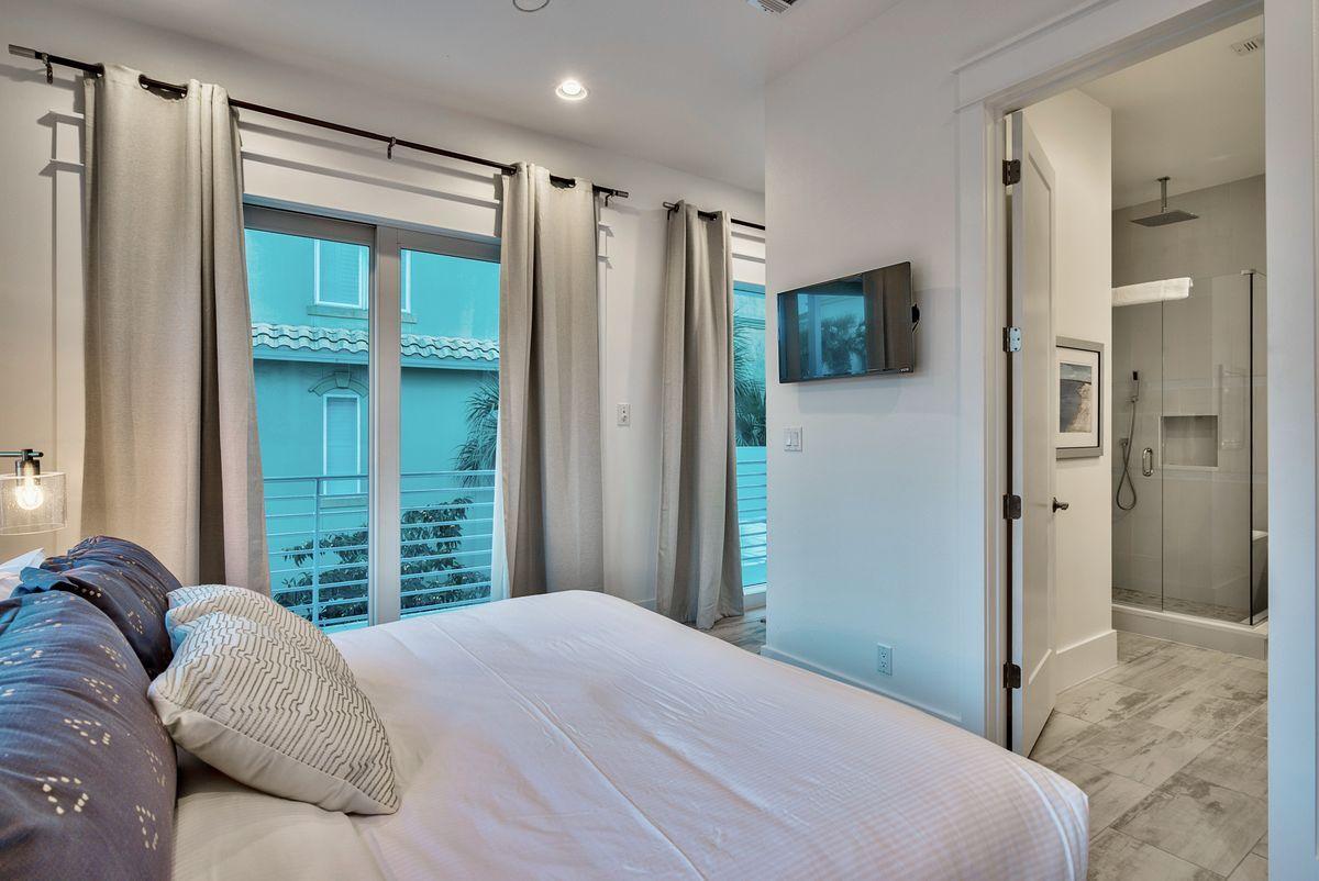 DESTINY BY THE SEA - Residential
