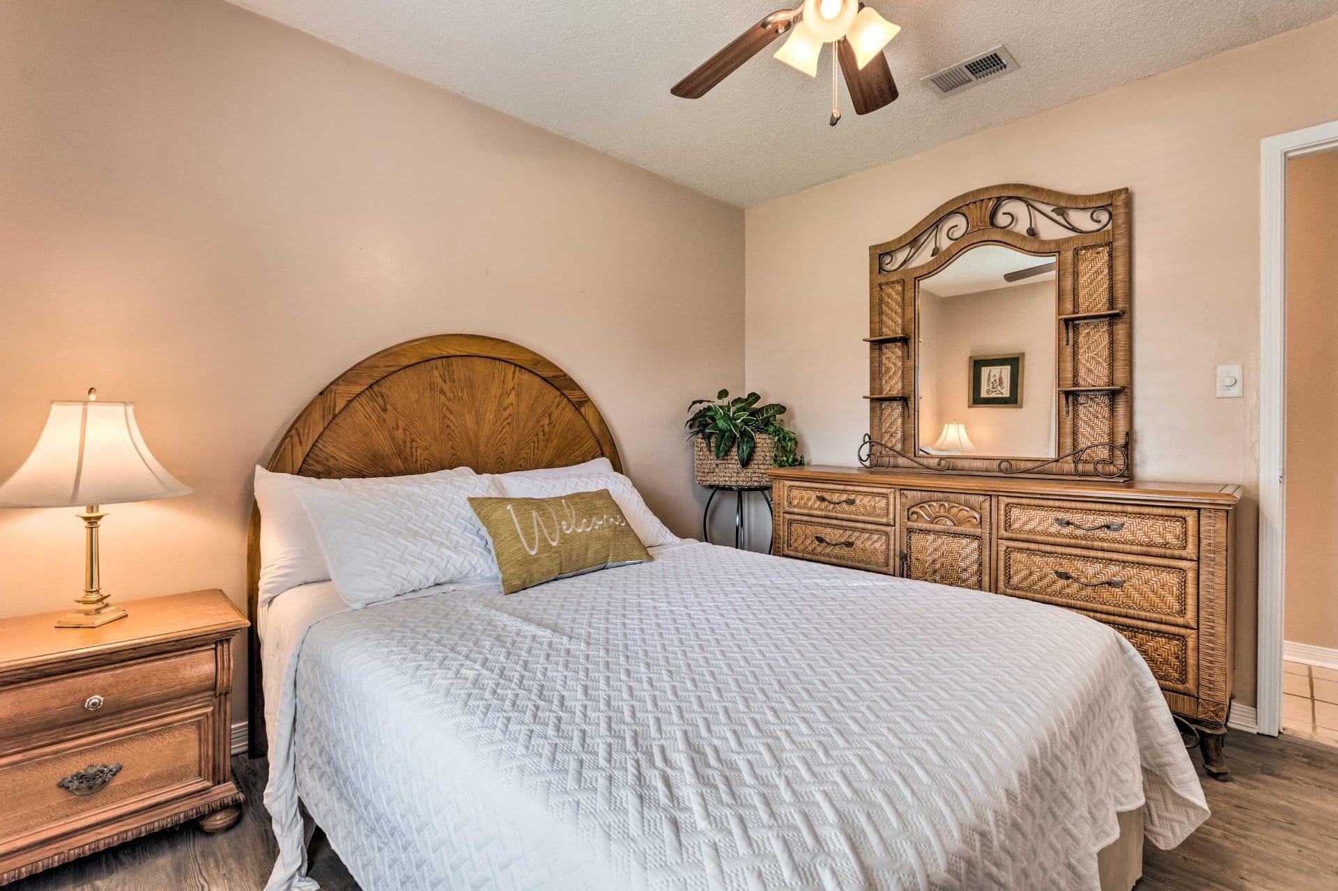 SANTA ROSA SHORES 3RD ADDN - Residential Lease