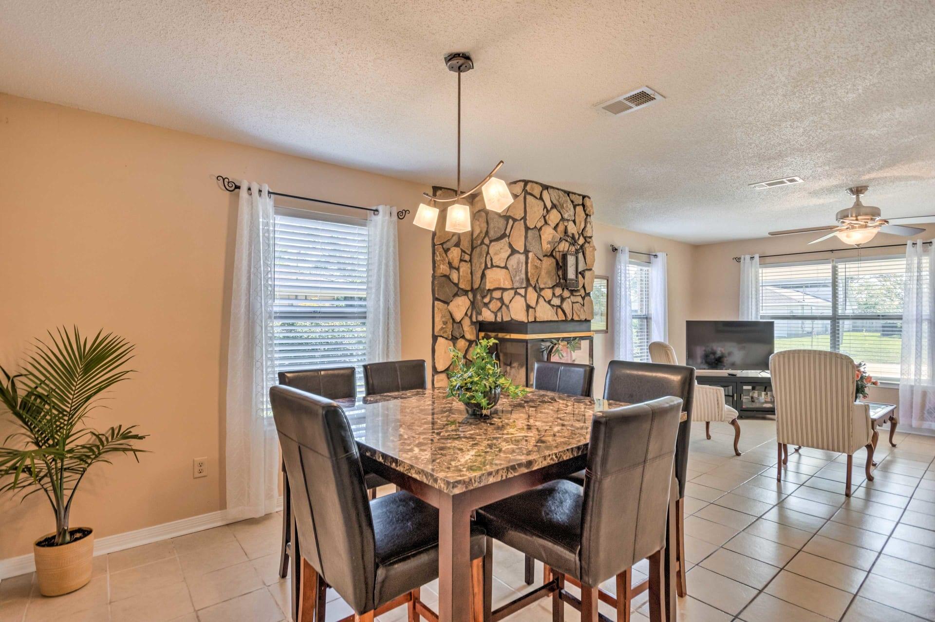 SANTA ROSA SHORES 3RD ADDN - Residential Lease
