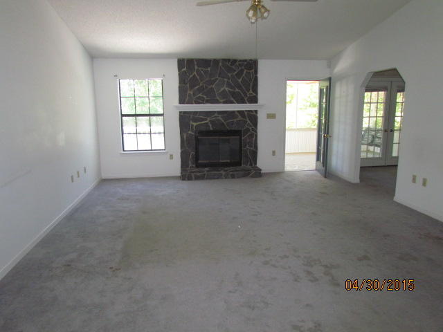 COUNTRYVIEW ESTATES 1ST ADDN - Residential