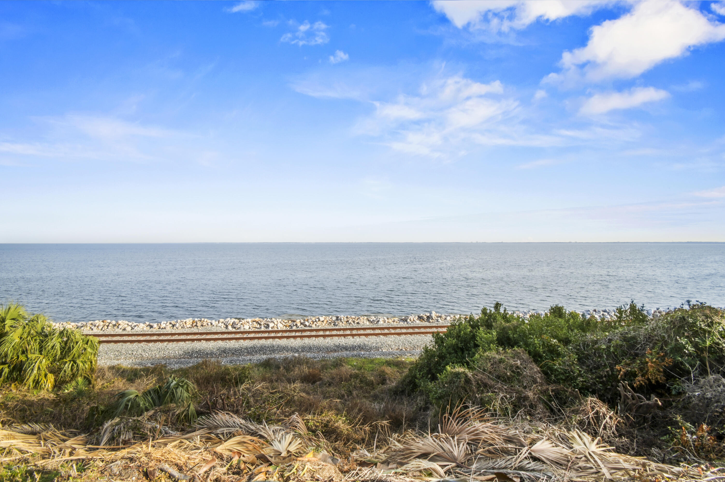 Pensacola Scenic Arms Condominium - Residential