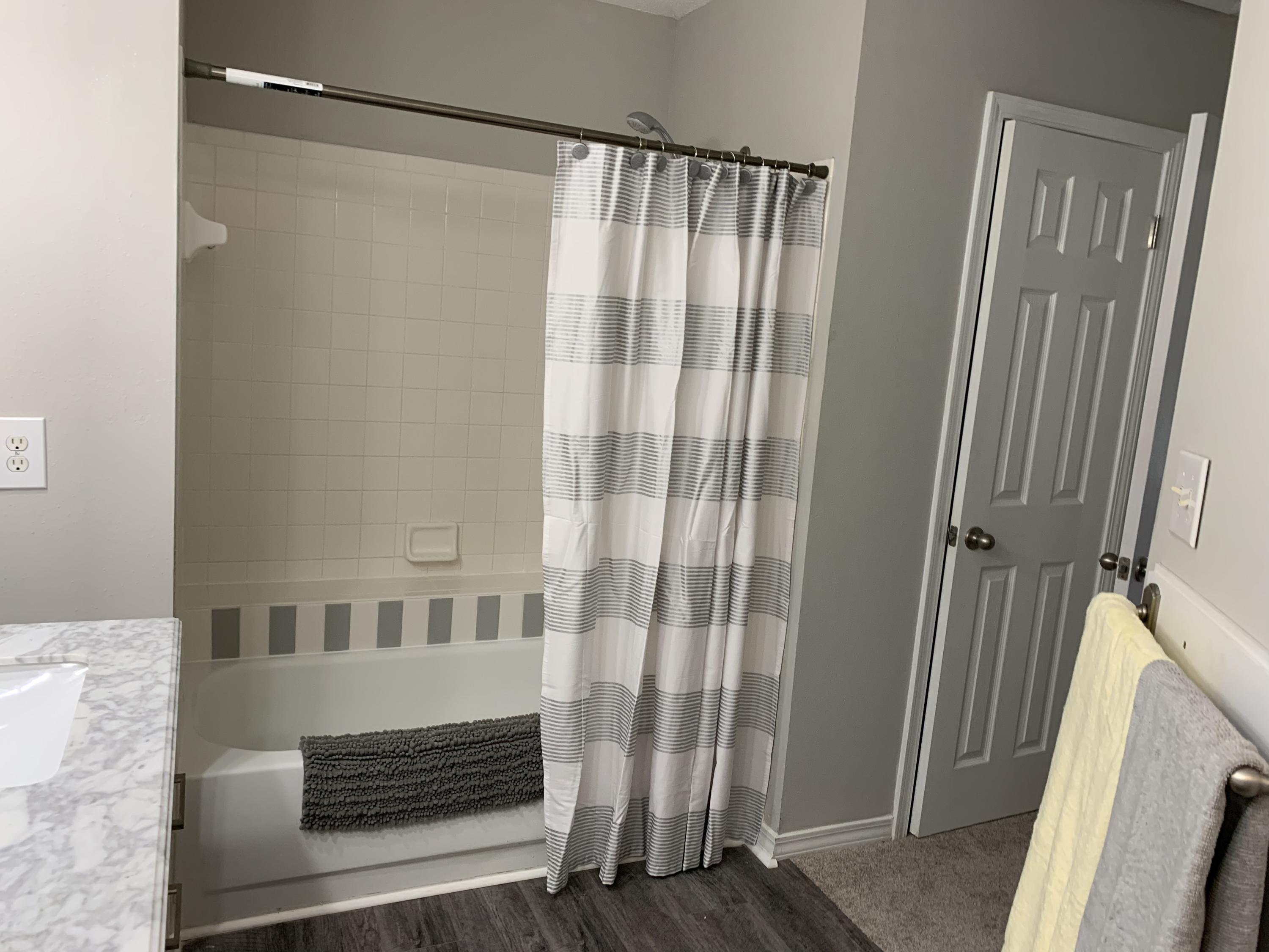 FALCON ESTATES PH 1, Lot 1 - Residential