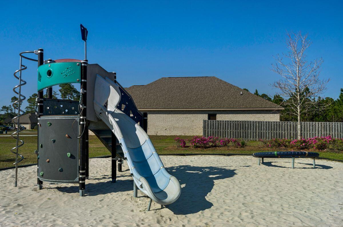 DRIFTWOOD ESTATES - Residential