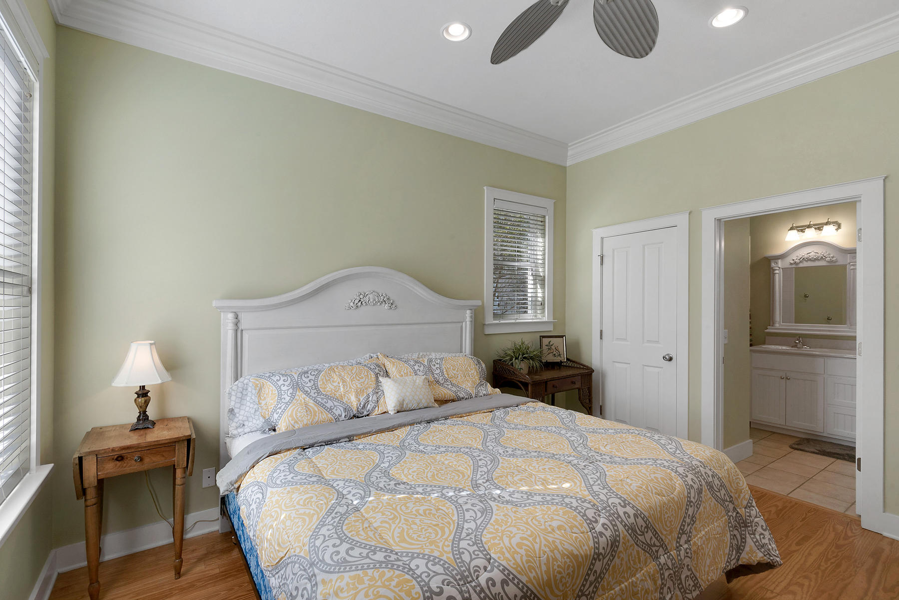 LA VALENCIA BEACH RESORT - Residential