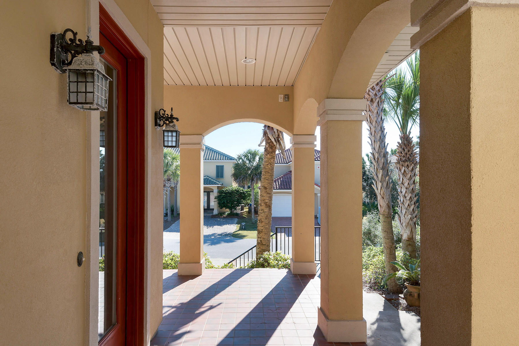 LA VALENCIA BEACH RESORT - Residential