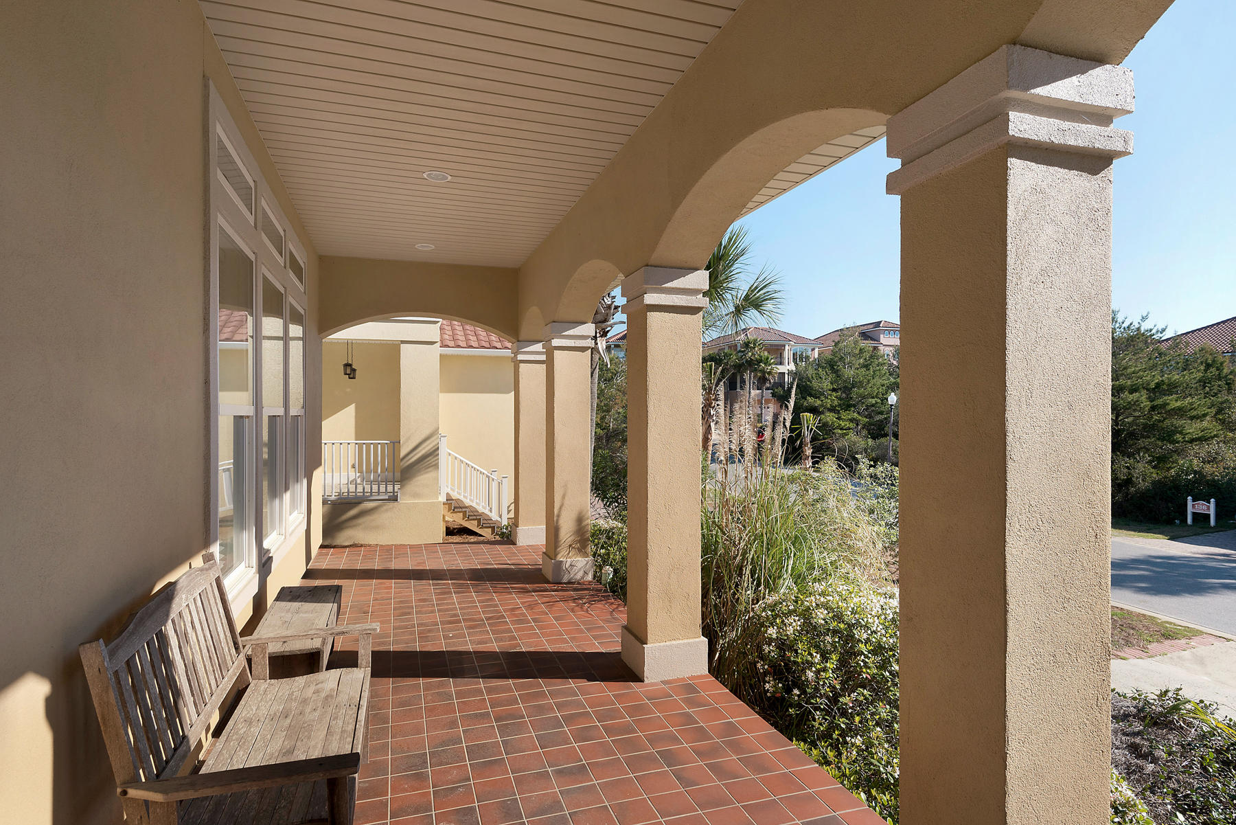 LA VALENCIA BEACH RESORT - Residential