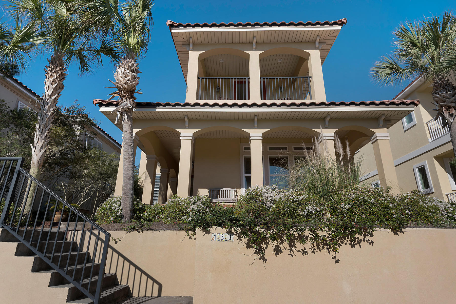 LA VALENCIA BEACH RESORT - Residential