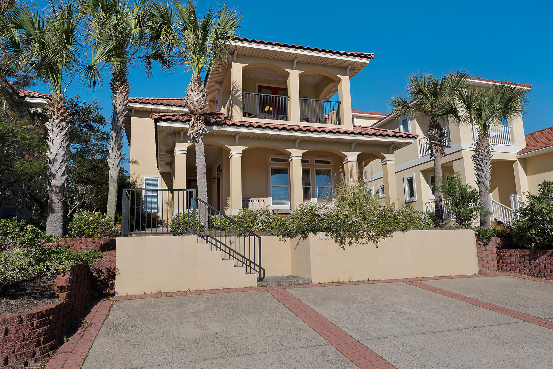 LA VALENCIA BEACH RESORT - Residential