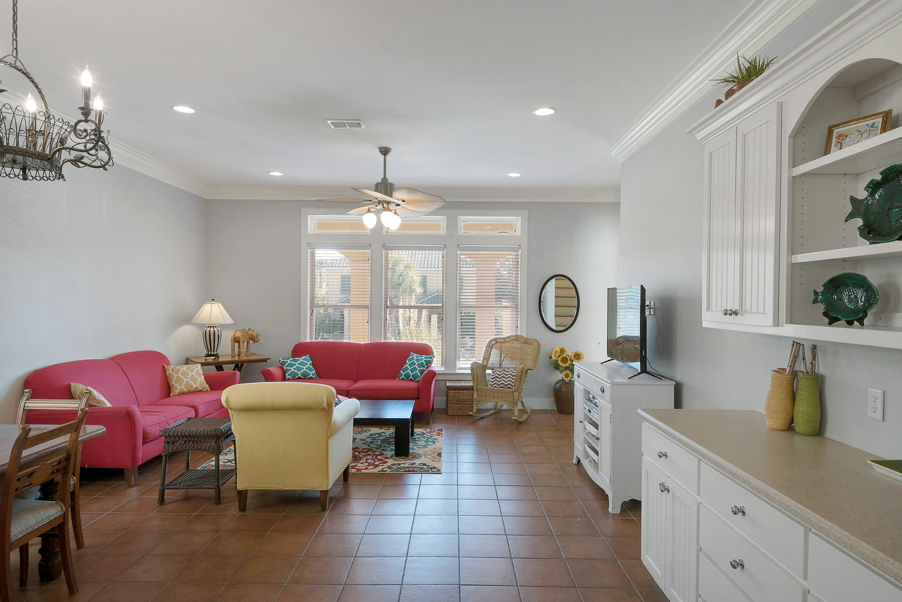 LA VALENCIA BEACH RESORT - Residential