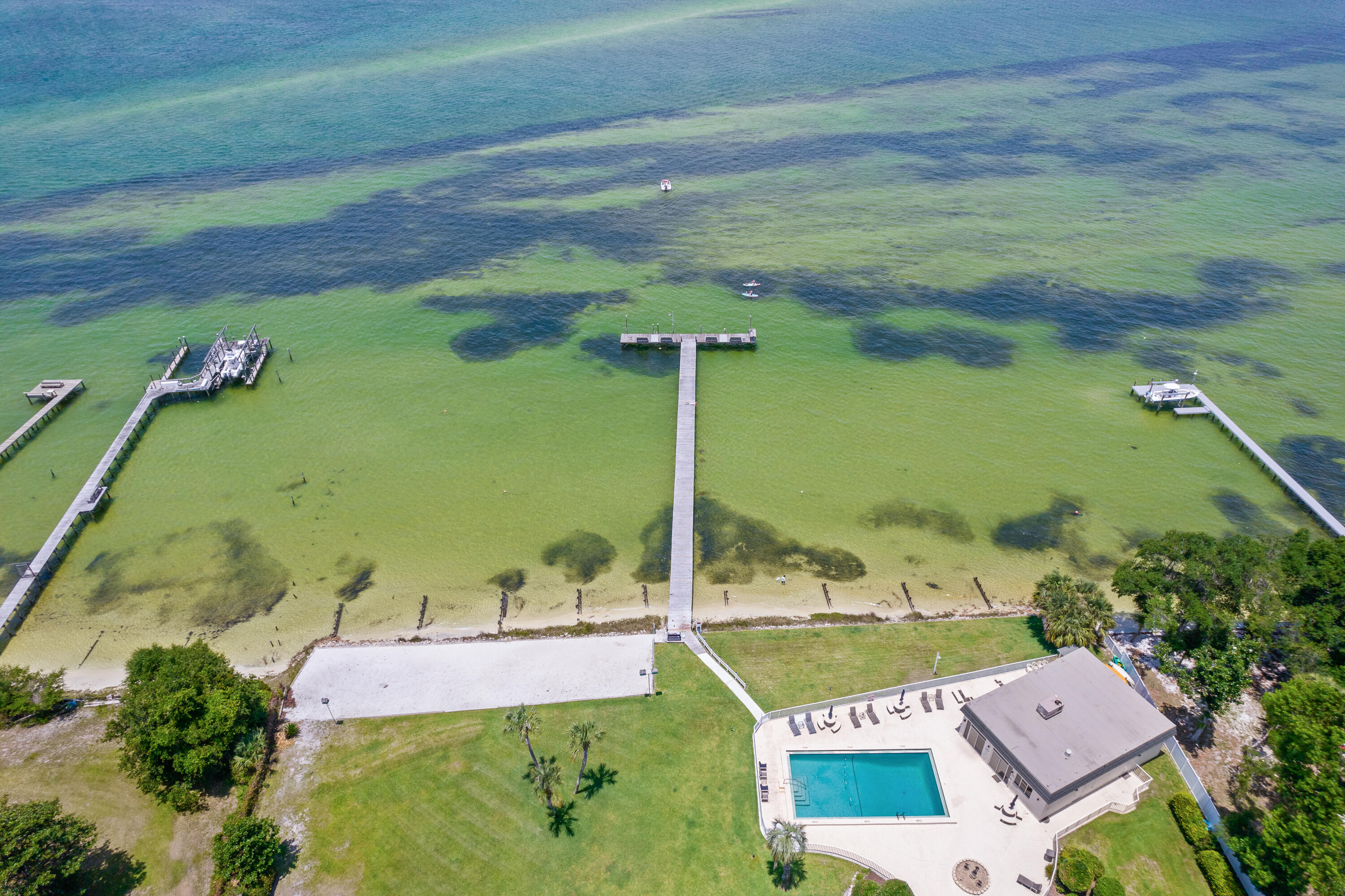 VALENCIA CONDO - Residential