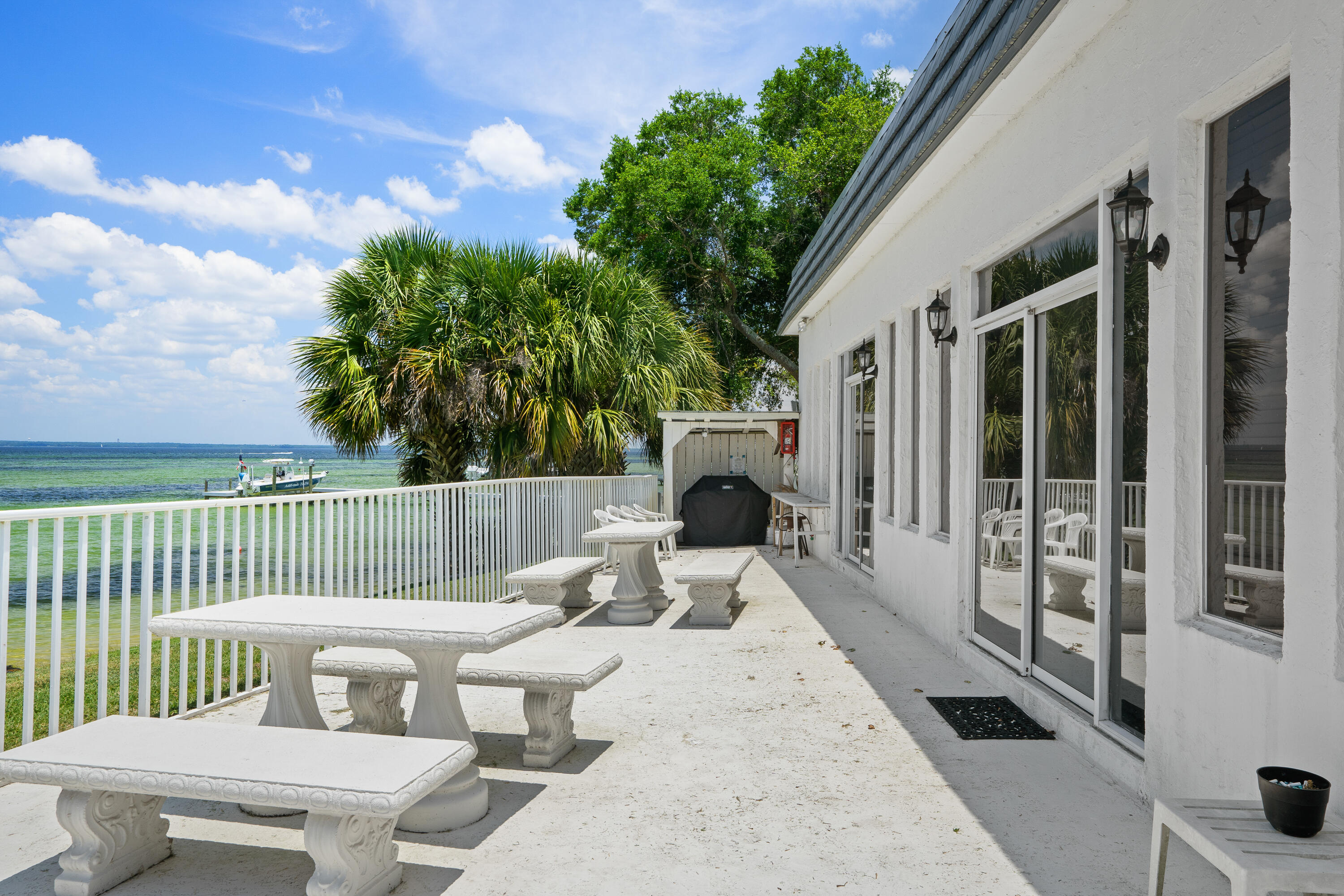 VALENCIA CONDO - Residential