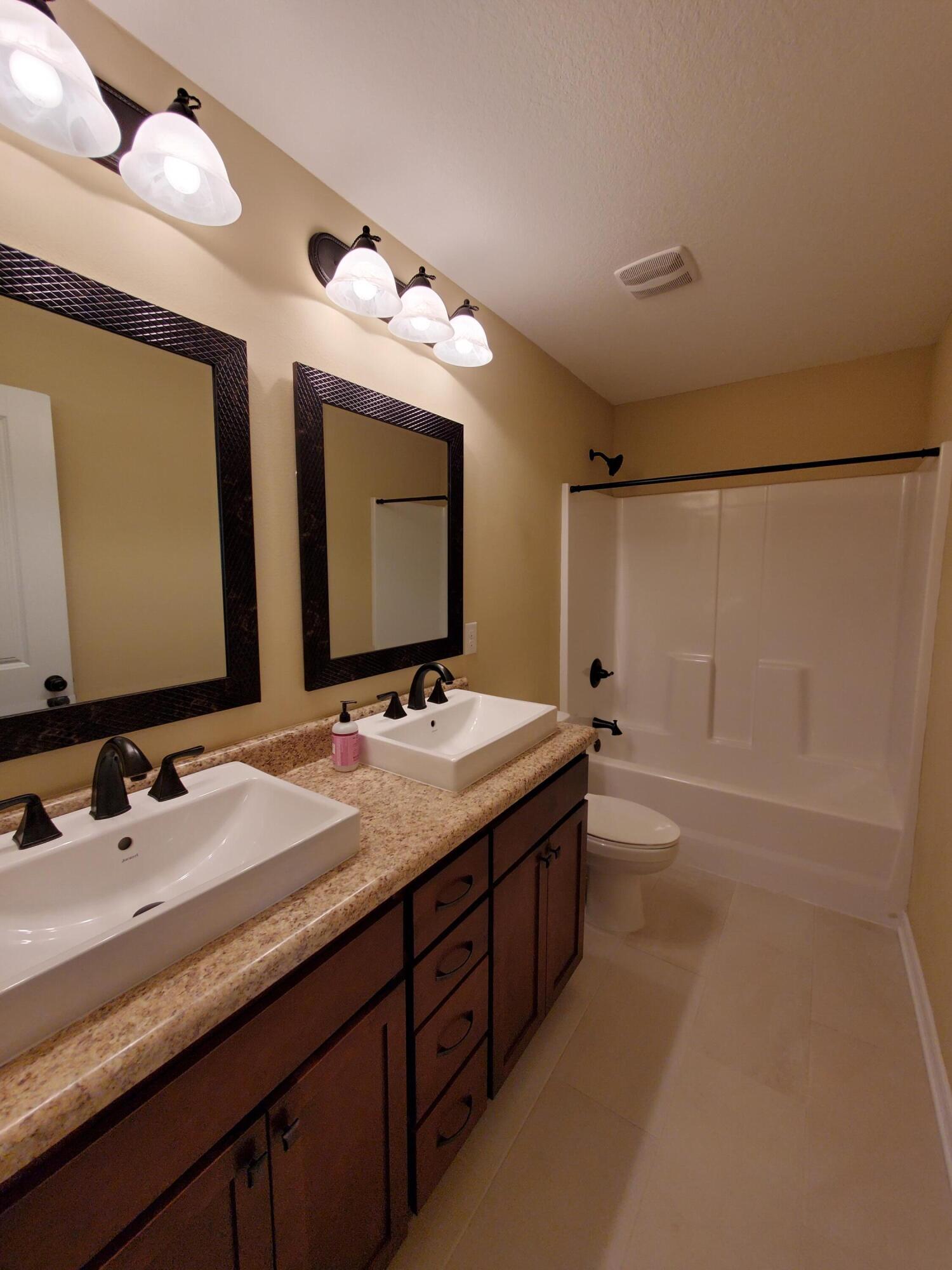 Stillwell Estates - Residential Lease