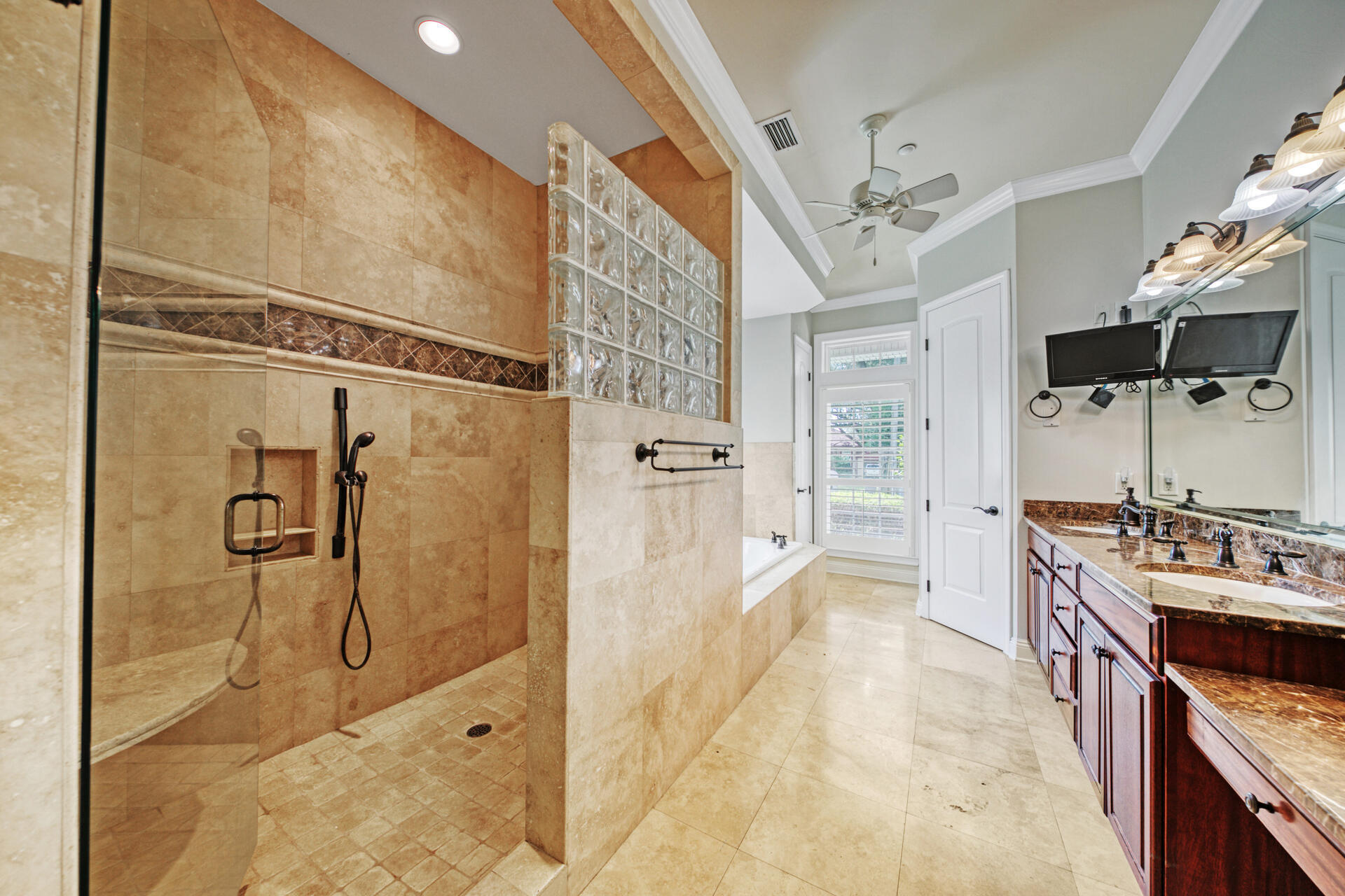 KENWOOD S/D - Residential