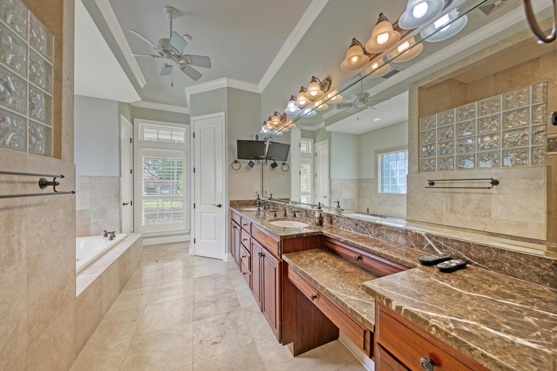 KENWOOD S/D - Residential