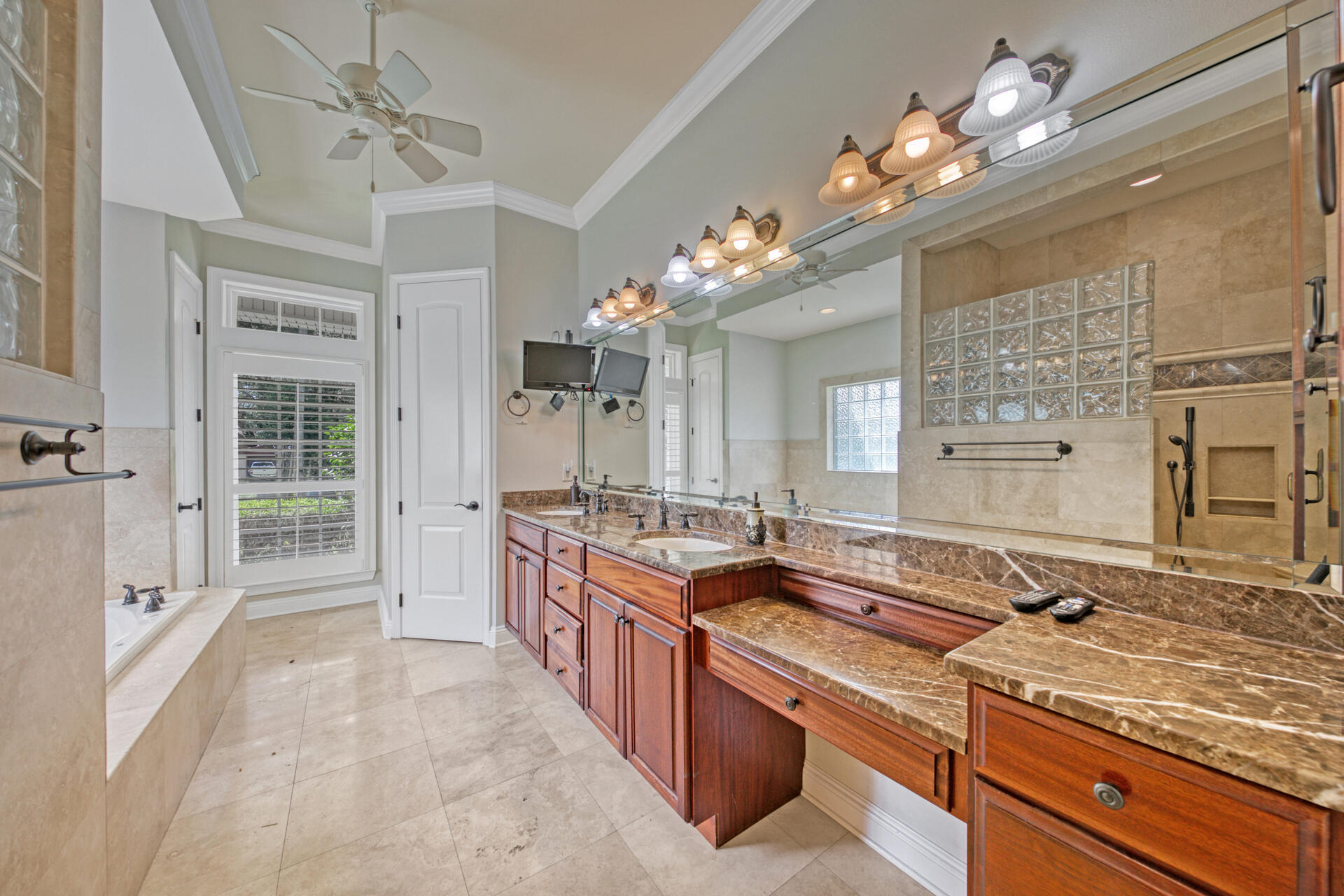 KENWOOD S/D - Residential