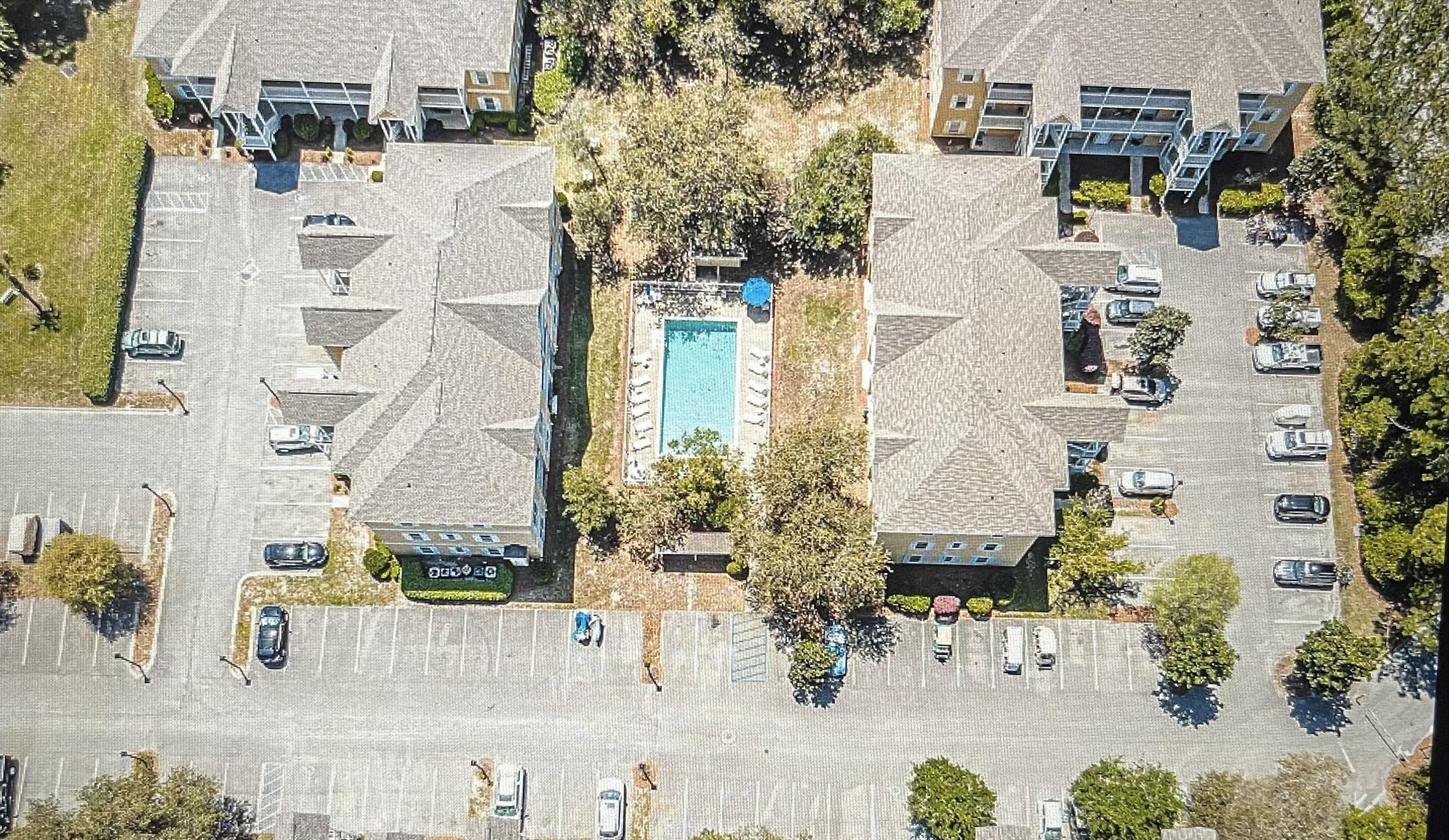 HERONS WATCH CONDO PH 2 - Residential