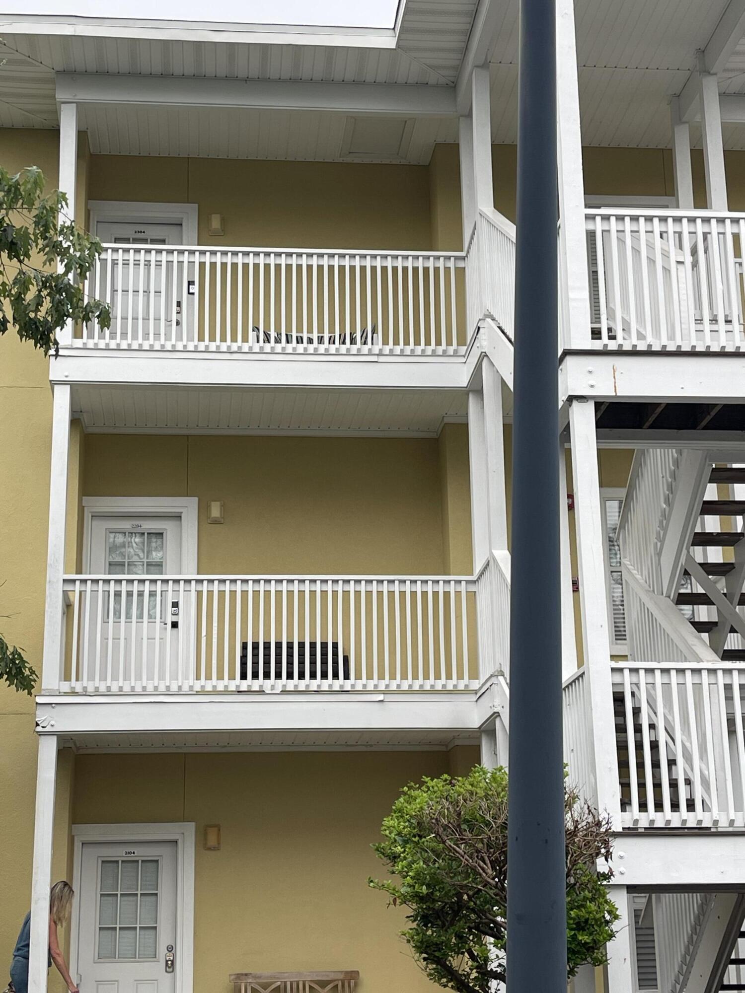 HERONS WATCH CONDO PH 2 - Residential