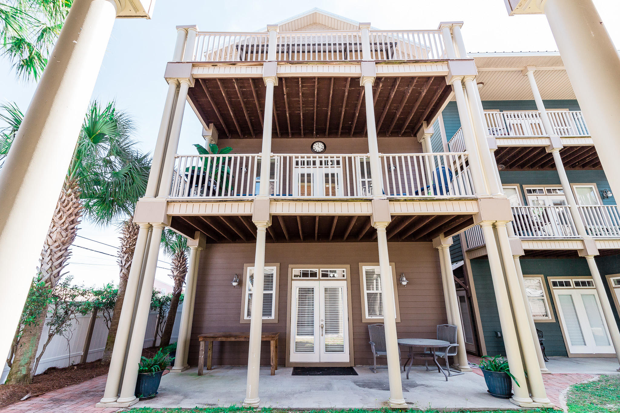 4 bedroom 4 bath executive level house located on a corner lot on Thomas Dr less than 1000 feet to the sandy white beaches and Gulf of Mexico. Turn key ready, this home has been recently remodeled and updated. The first floor features a studio with bathroom and mini kitchen. This can be a lockout for additional rental income or mother in law suite or room for your teenager. The second and third floors feature oak hardwood flooring, crown molding, and recessed lighting. The second floor includes the living room/ dining area; kitchen with granite counters, wood cabinets, and stainless appliances; a bedroom, bathroom, and laundry room. You'll absolutely love the master suite which has two huge walk-in closets, an amazing bathroom and a large balcony.