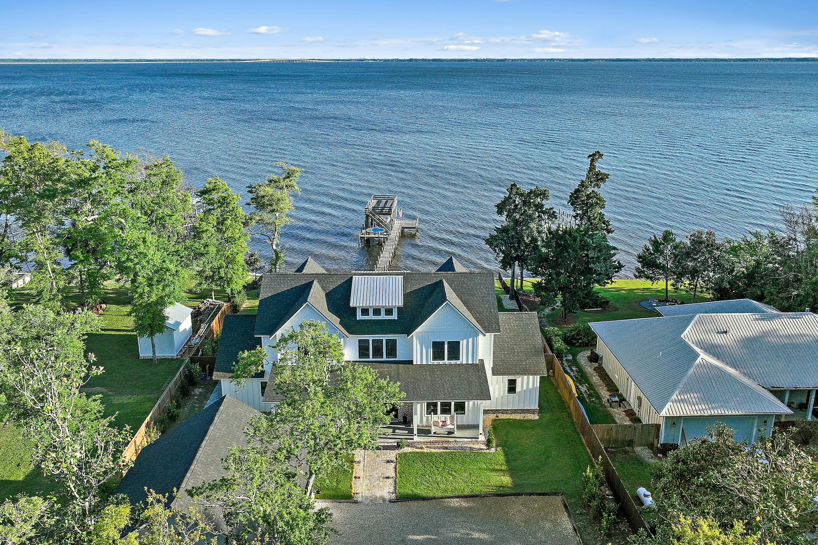 BAYVIEW - Residential