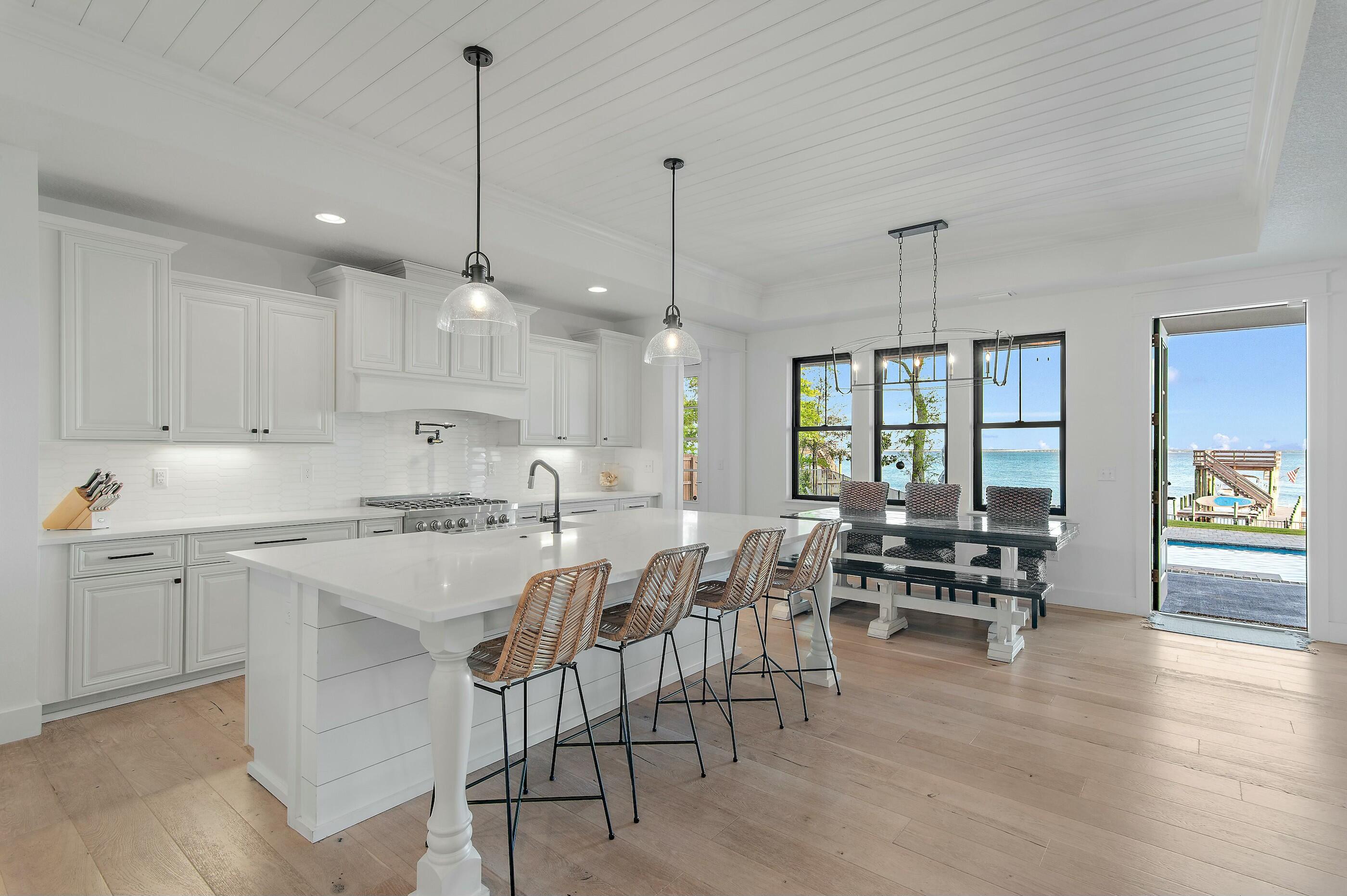BAYVIEW - Residential