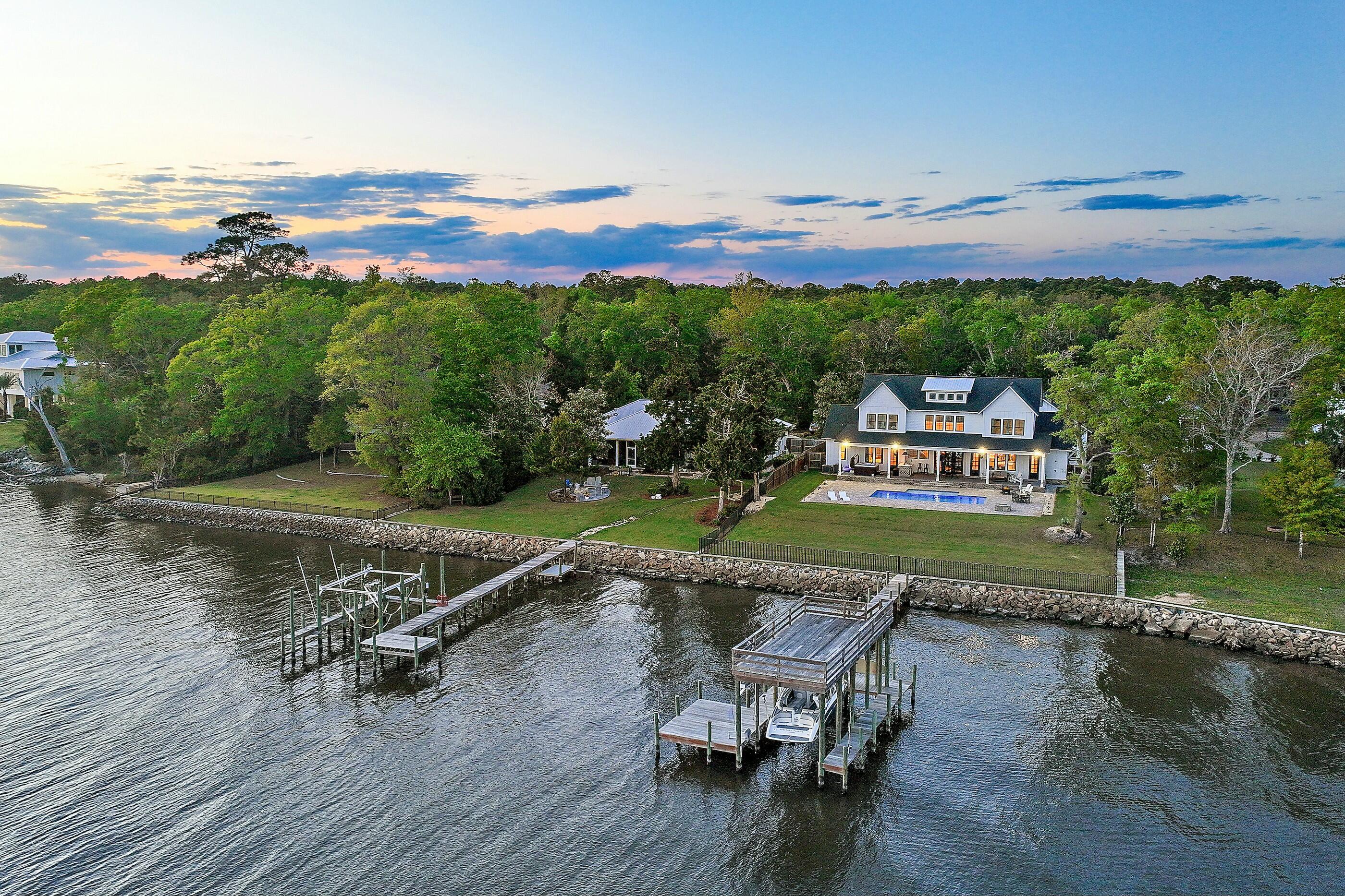 BAYVIEW - Residential