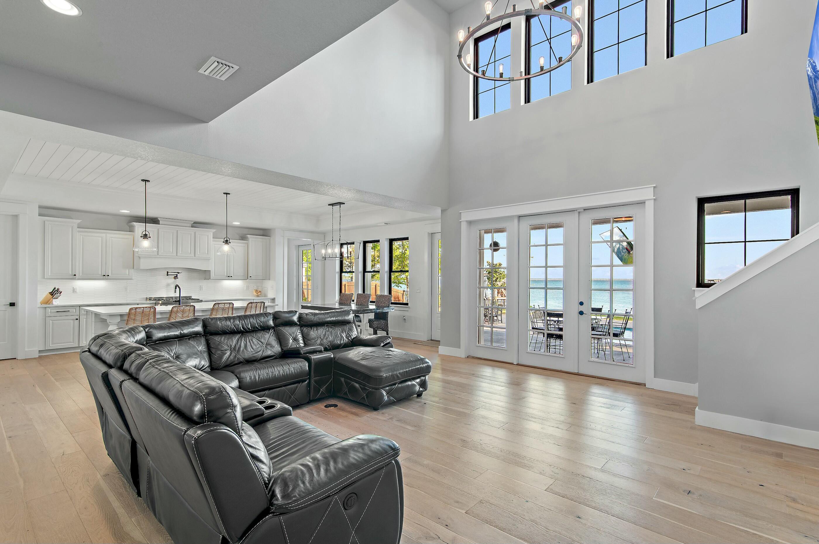BAYVIEW - Residential