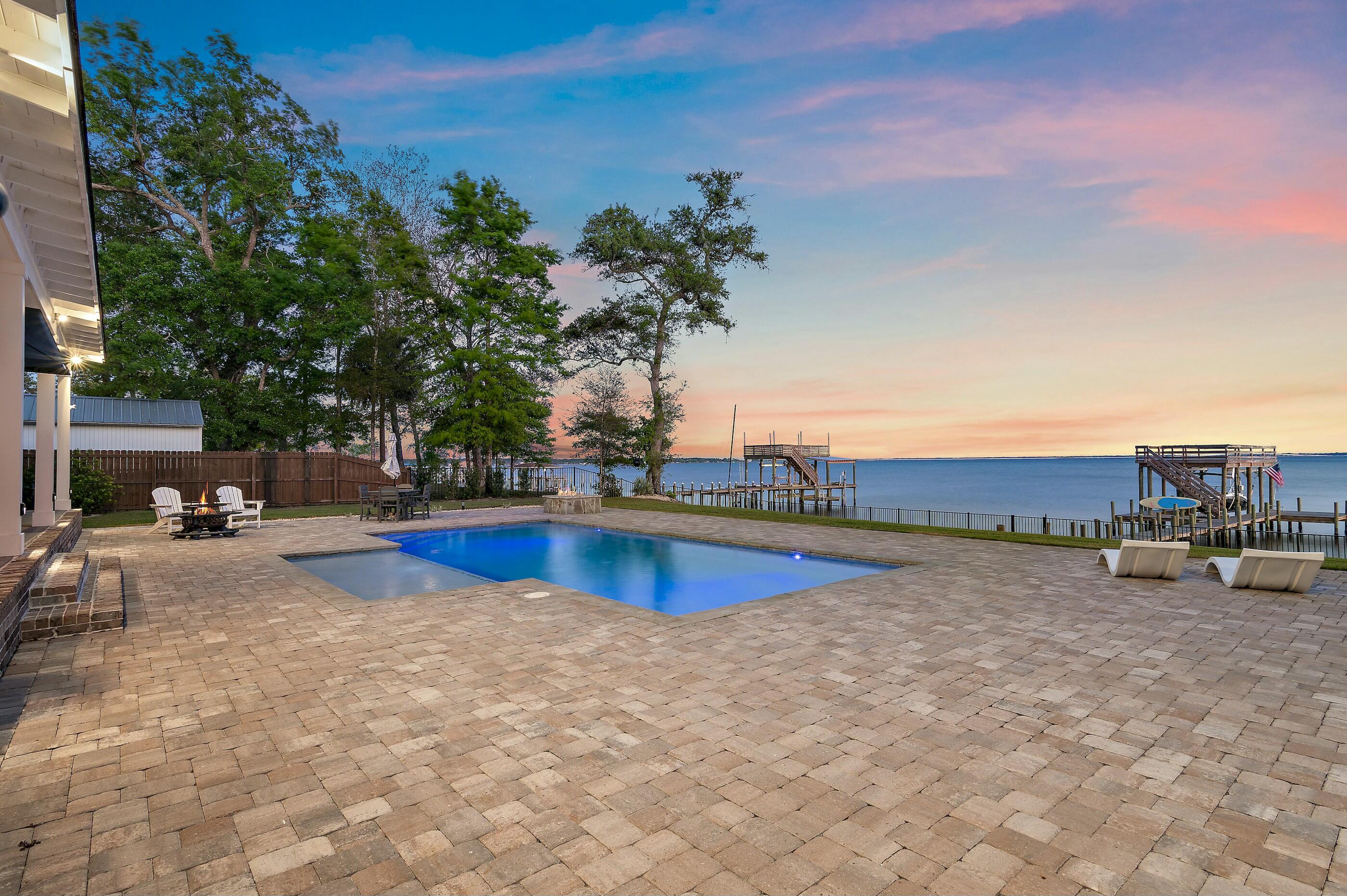BAYVIEW - Residential
