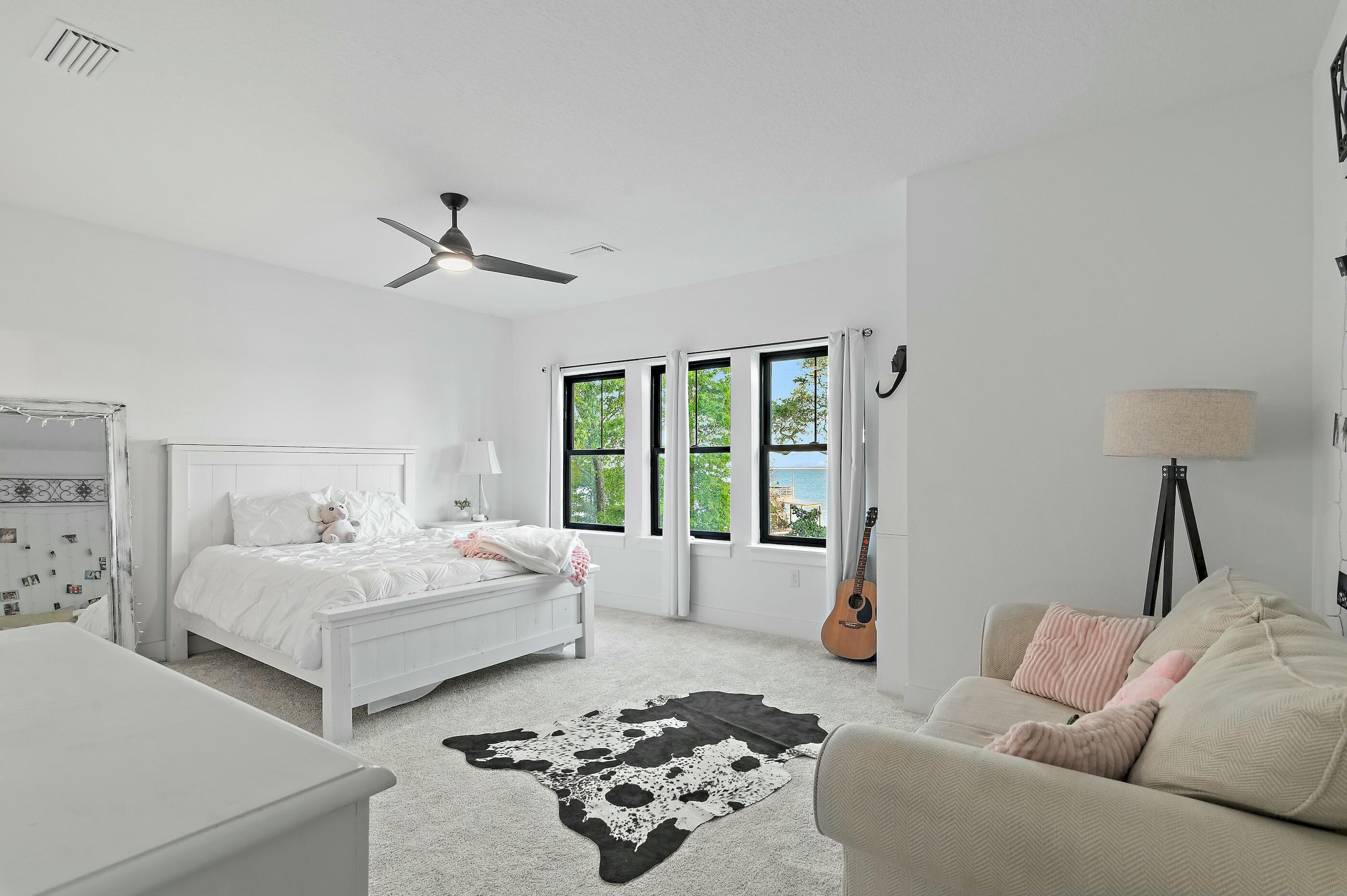 BAYVIEW - Residential