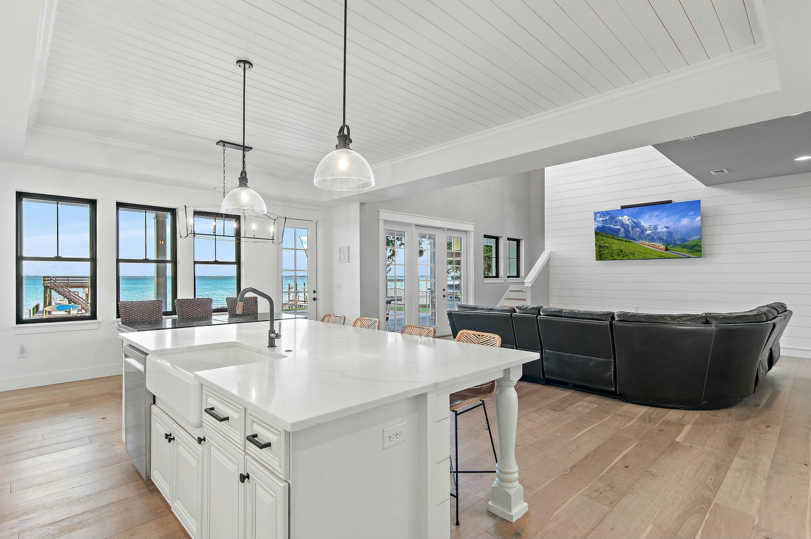 BAYVIEW - Residential