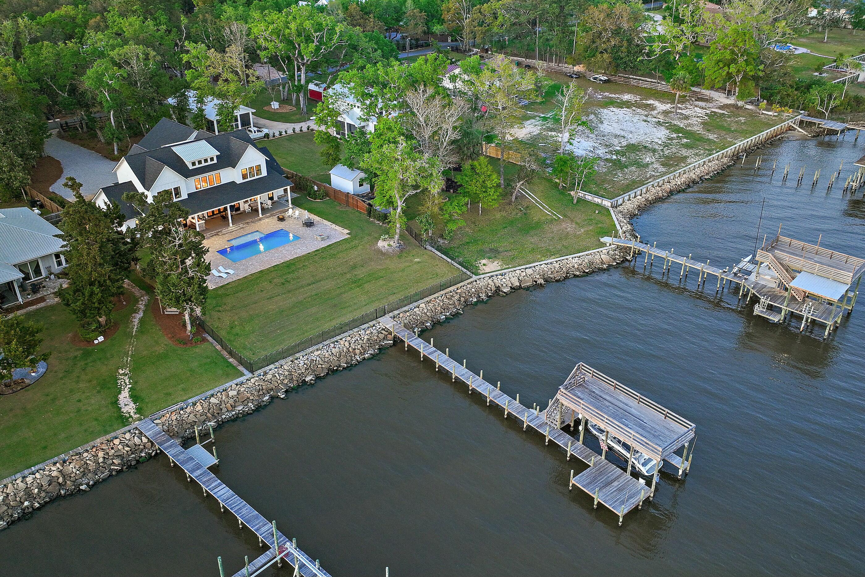 BAYVIEW - Residential