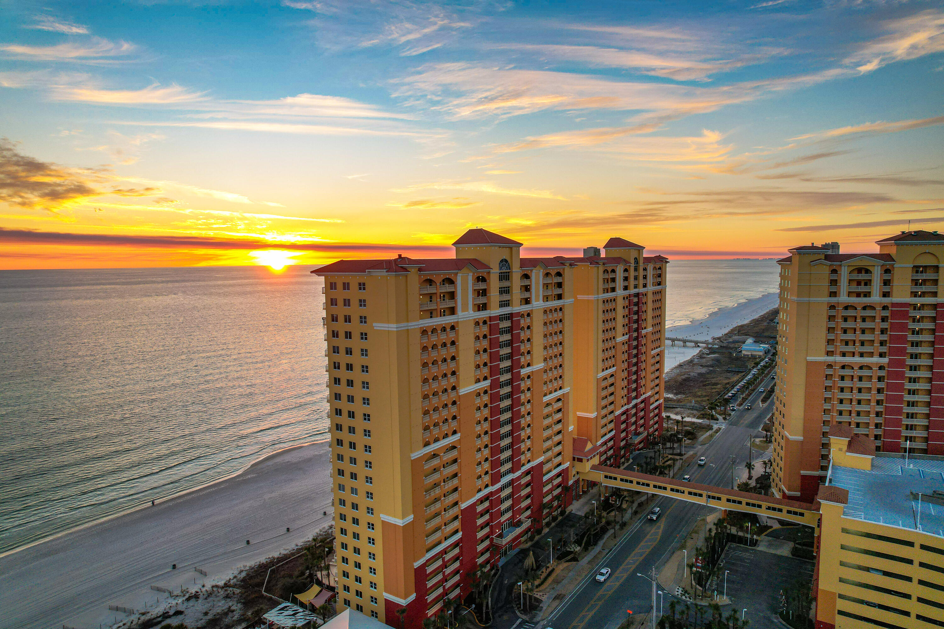 CALYPSO RESORT & TOWERS - Residential
