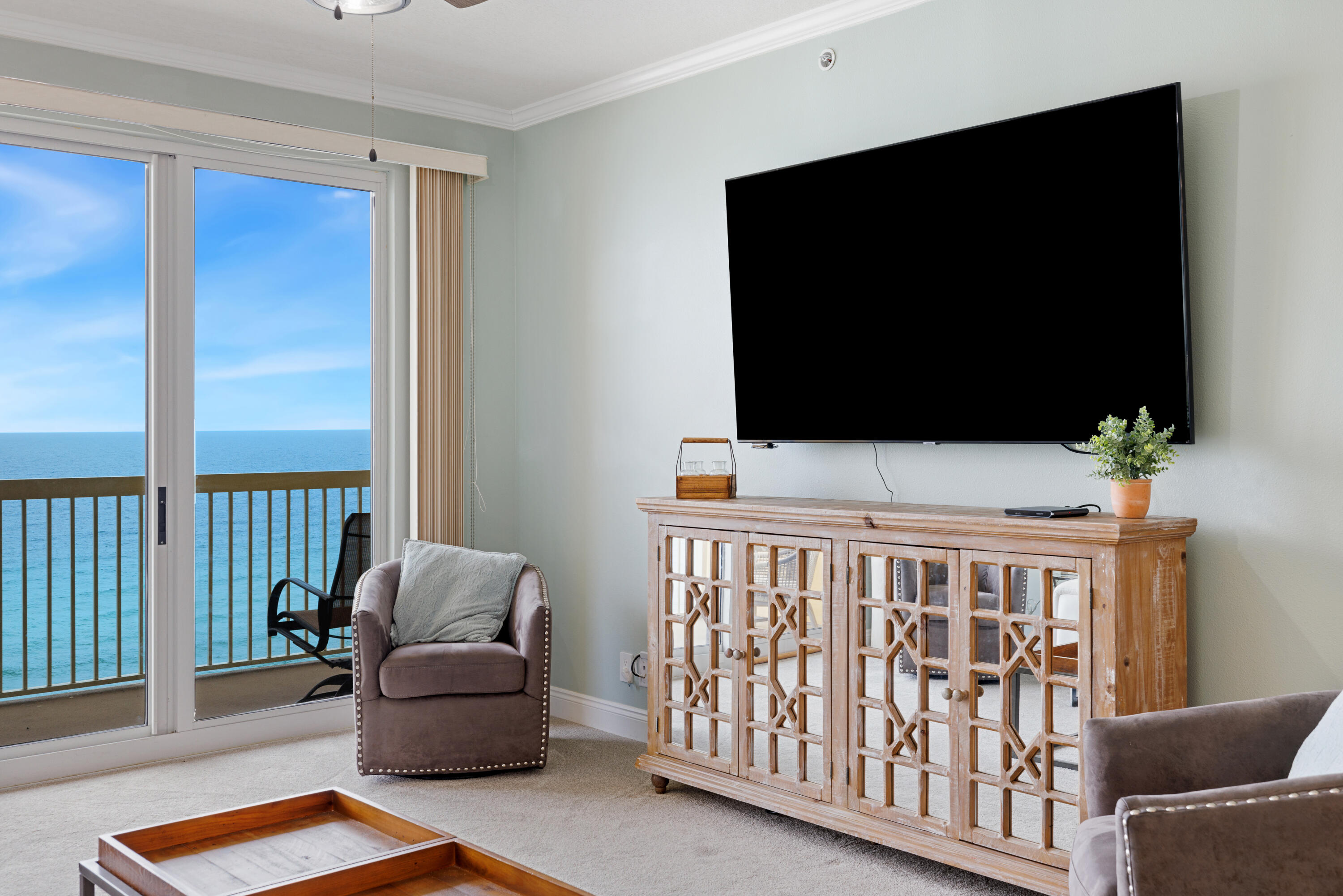 CALYPSO RESORT & TOWERS - Residential