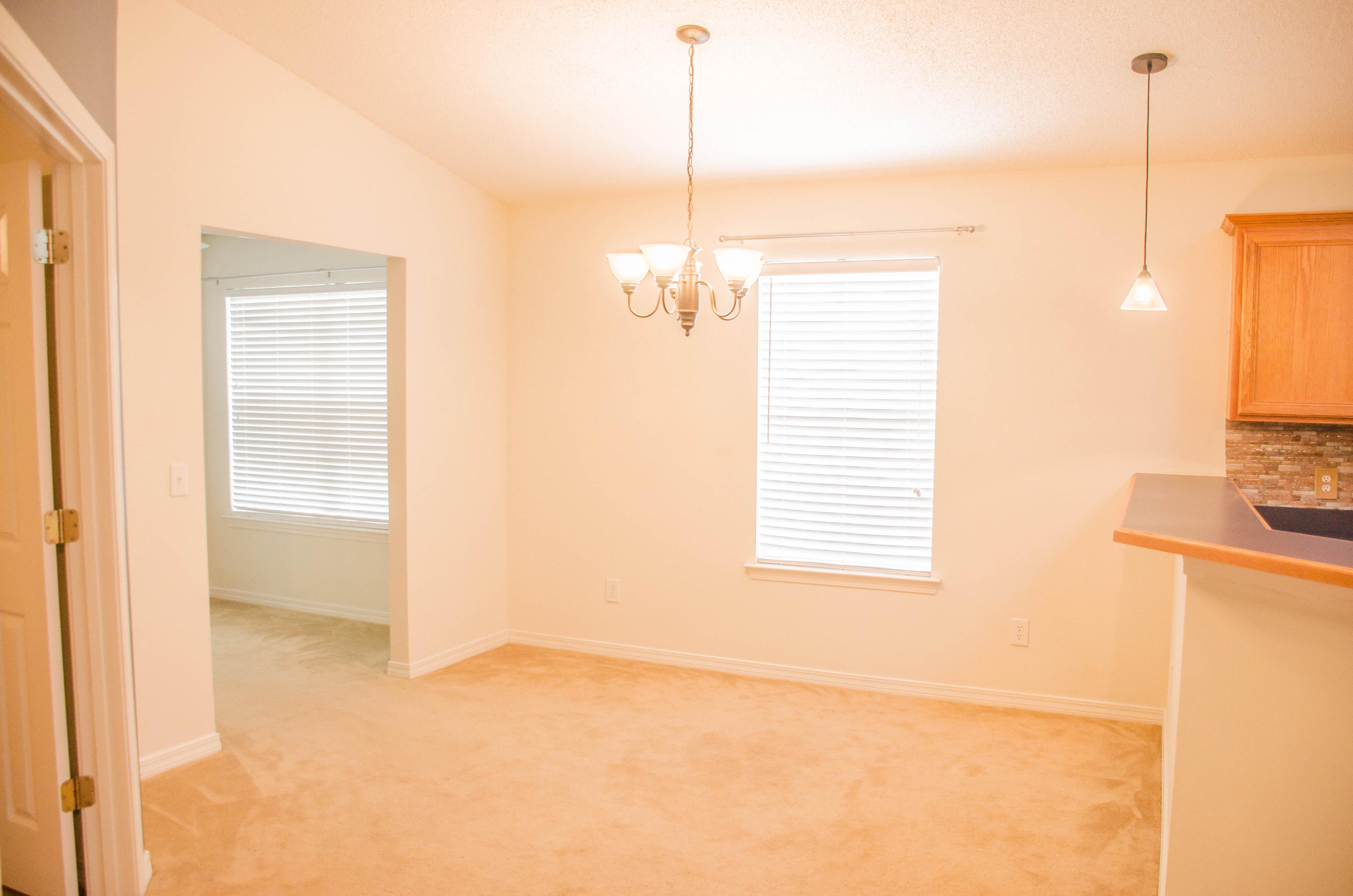 HIDDEN SHORES - Residential