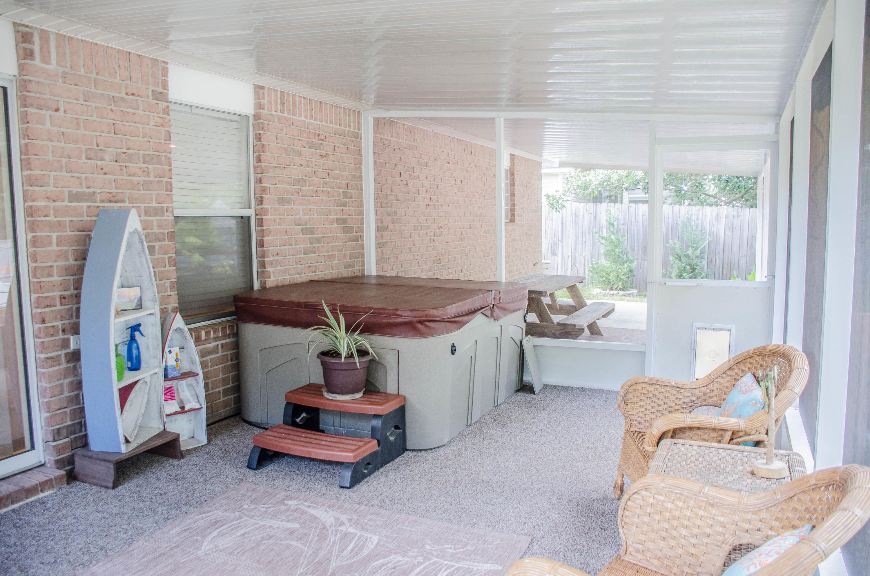 HIDDEN SHORES - Residential