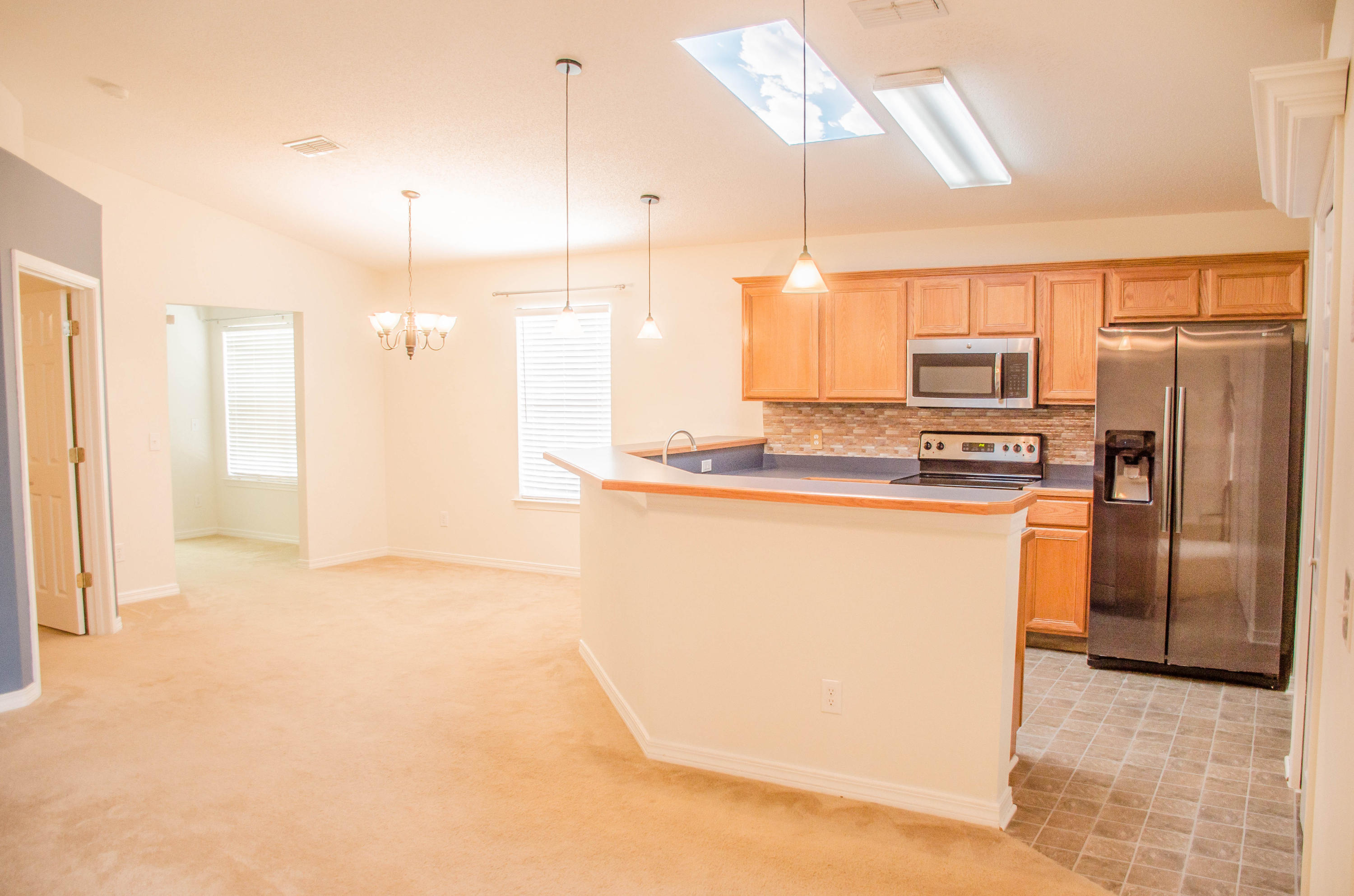 HIDDEN SHORES - Residential