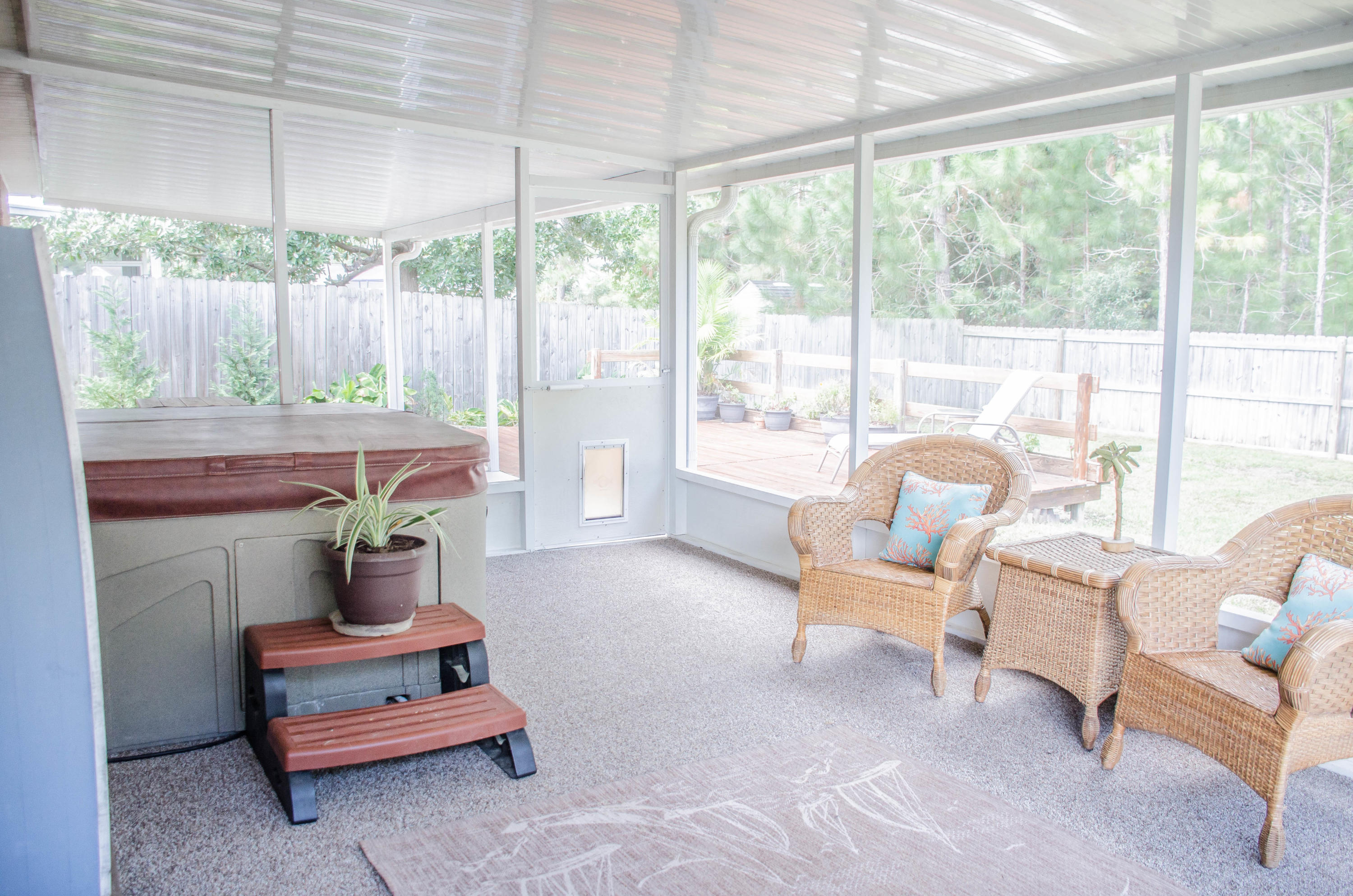 HIDDEN SHORES - Residential