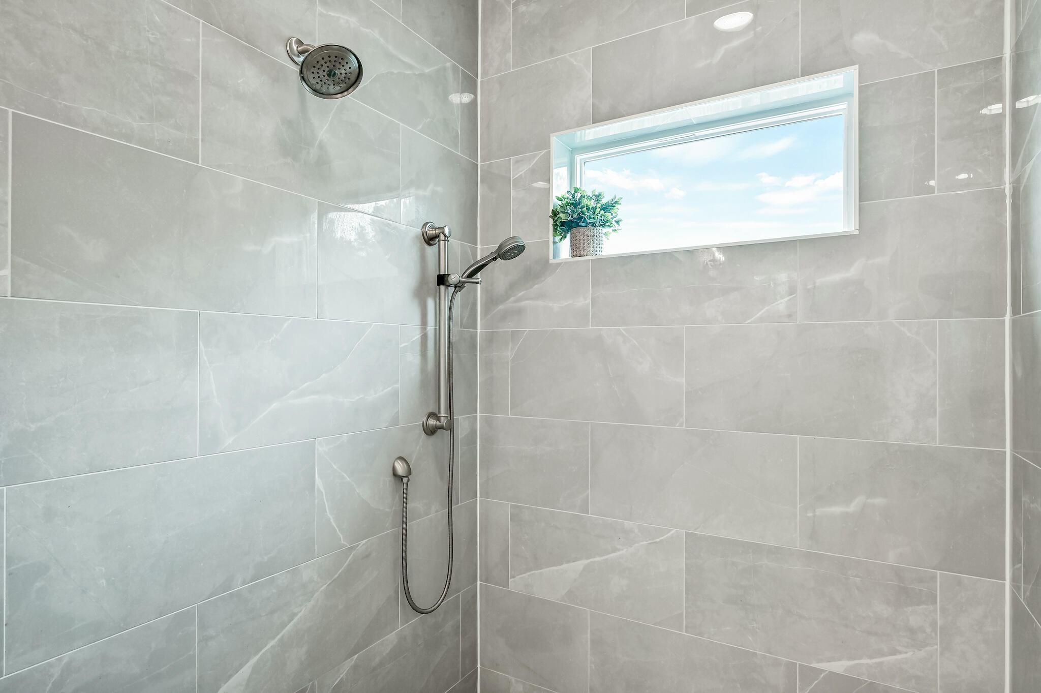 LAGRANGE LANDING - Residential