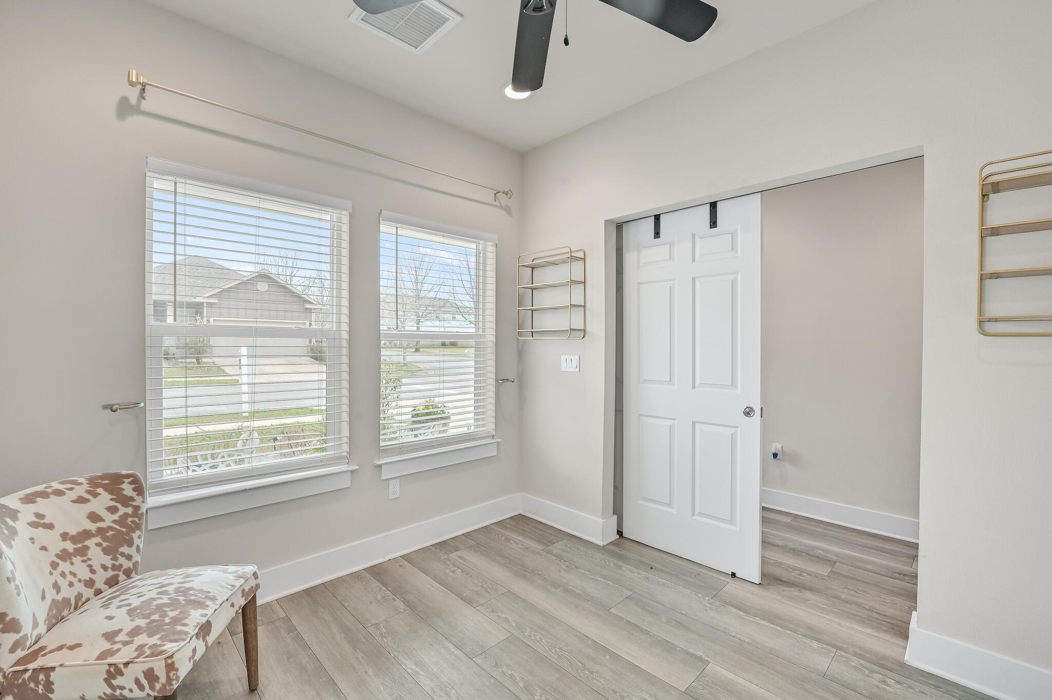 LAGRANGE LANDING - Residential