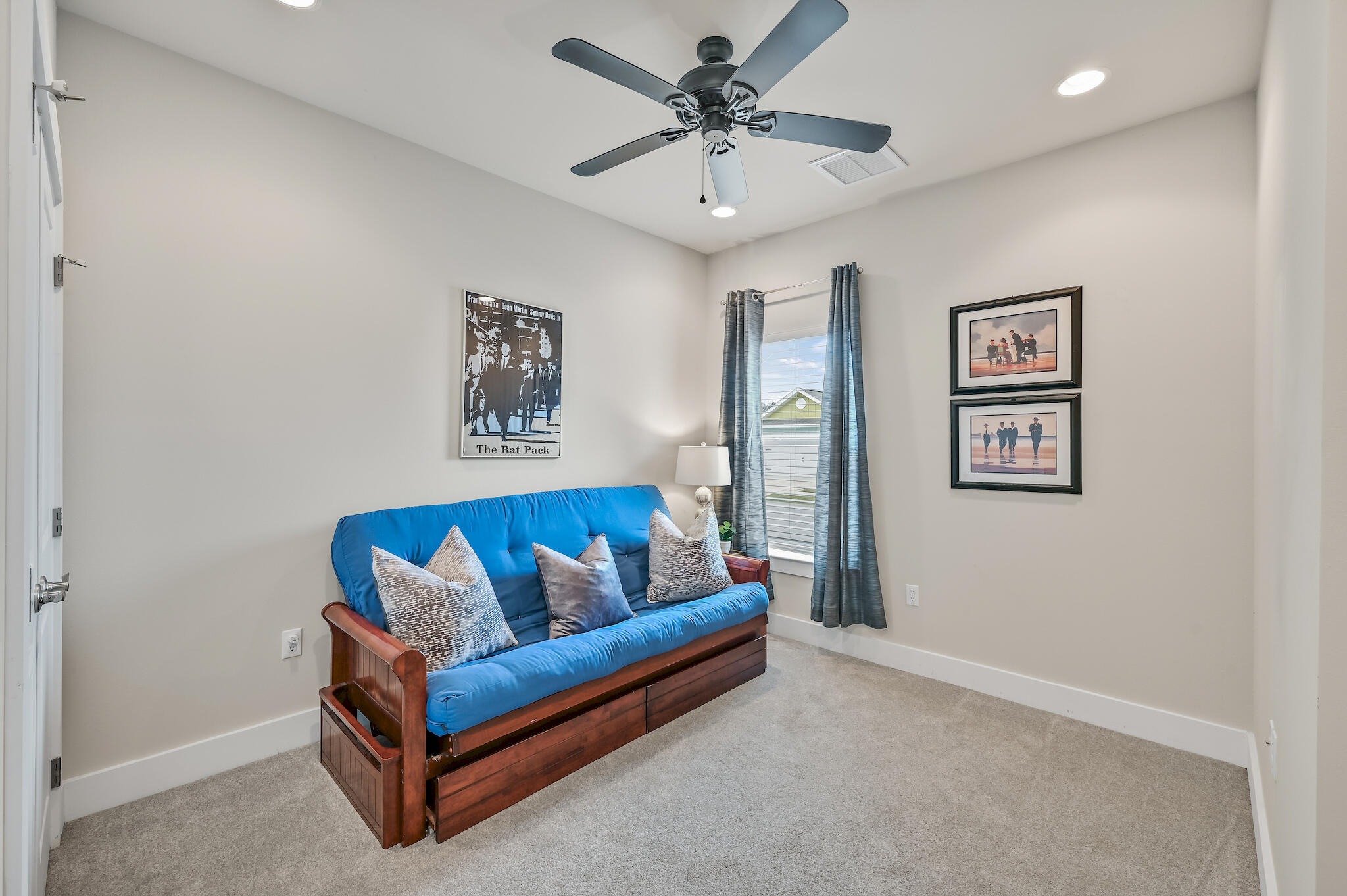 LAGRANGE LANDING - Residential