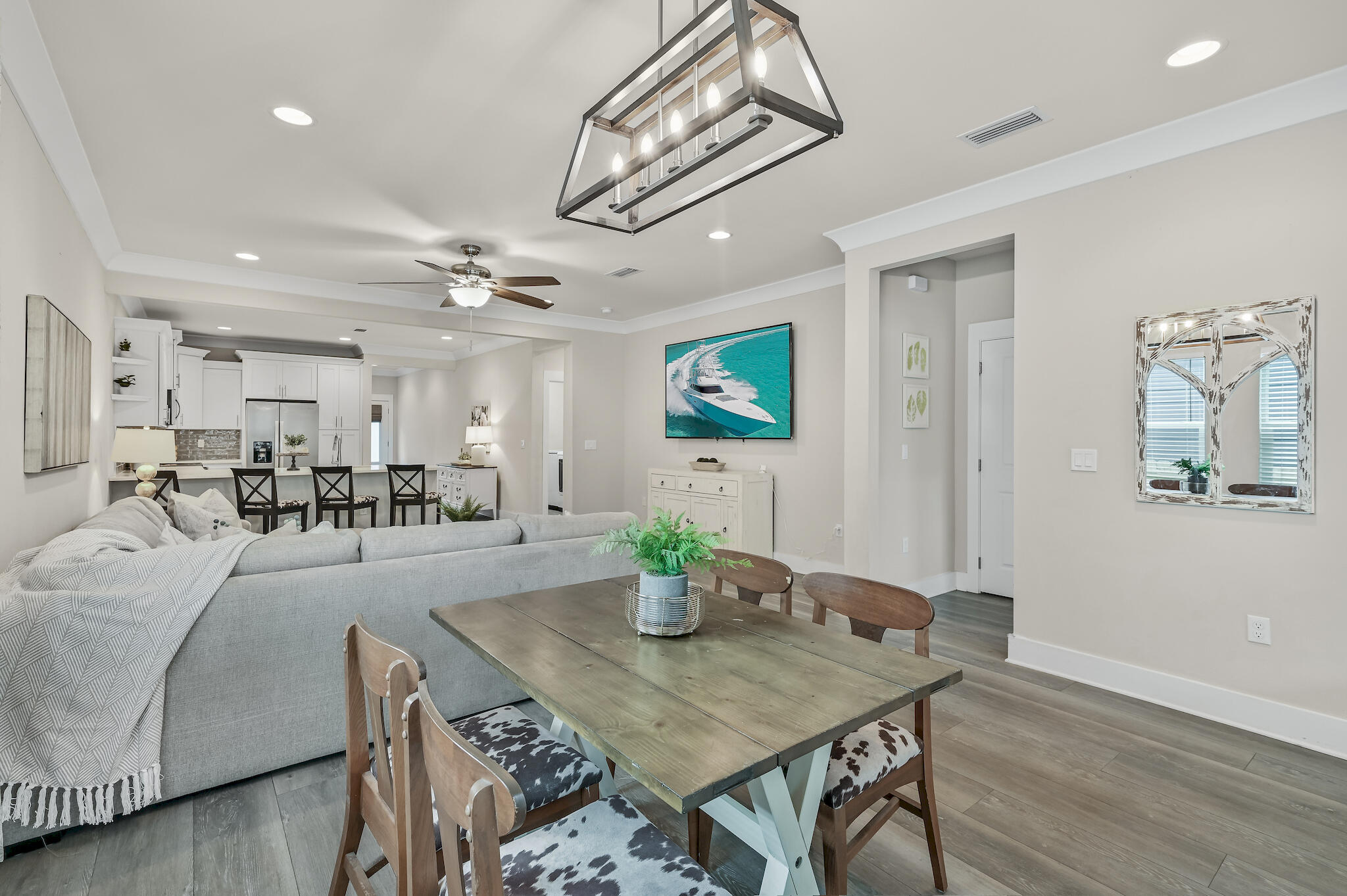 LAGRANGE LANDING - Residential