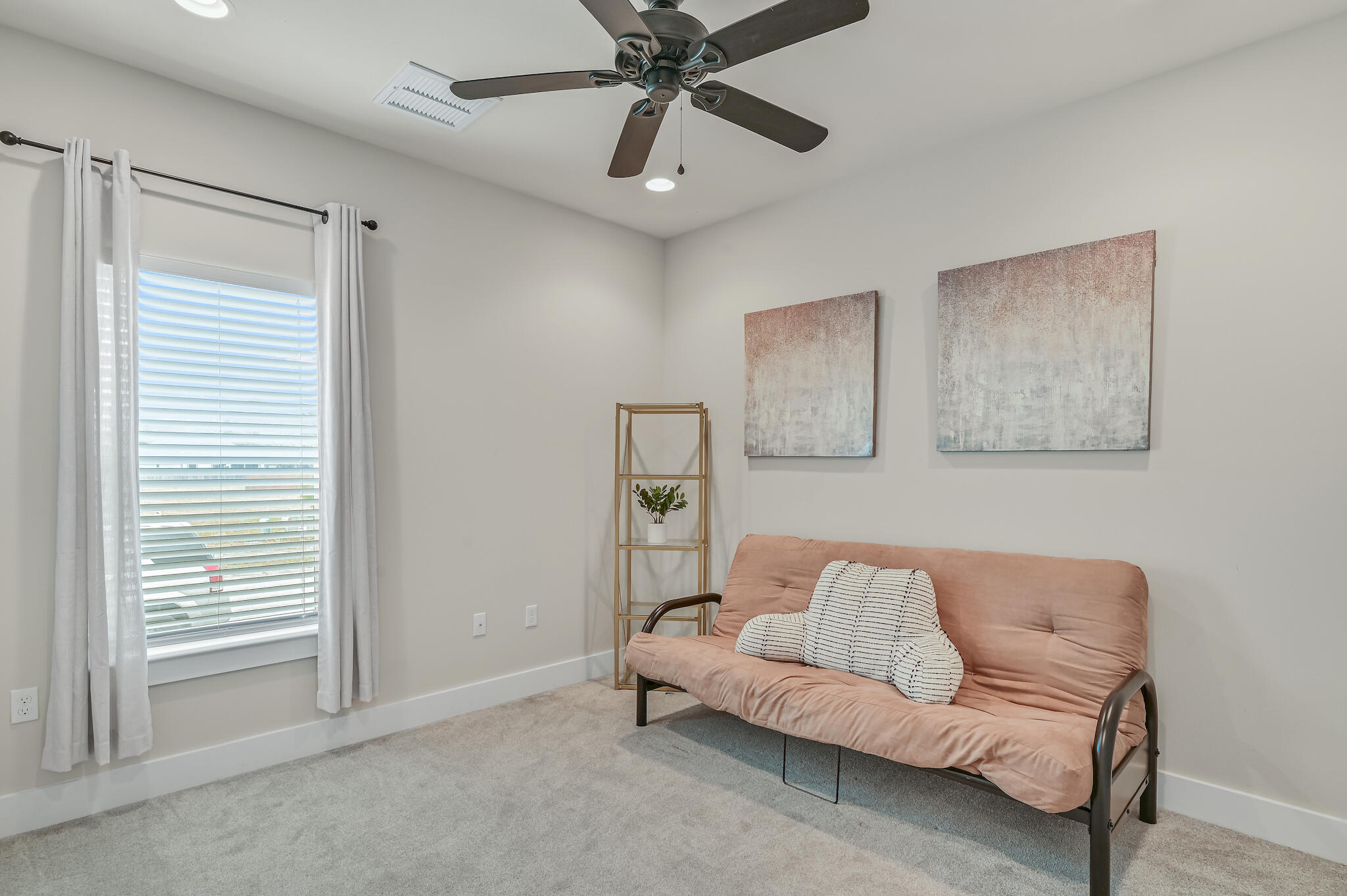 LAGRANGE LANDING - Residential