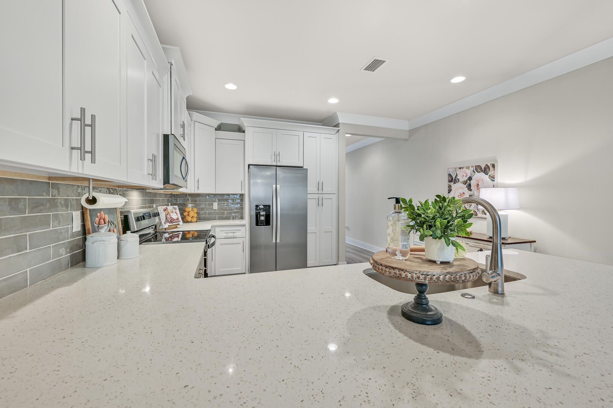 LAGRANGE LANDING - Residential