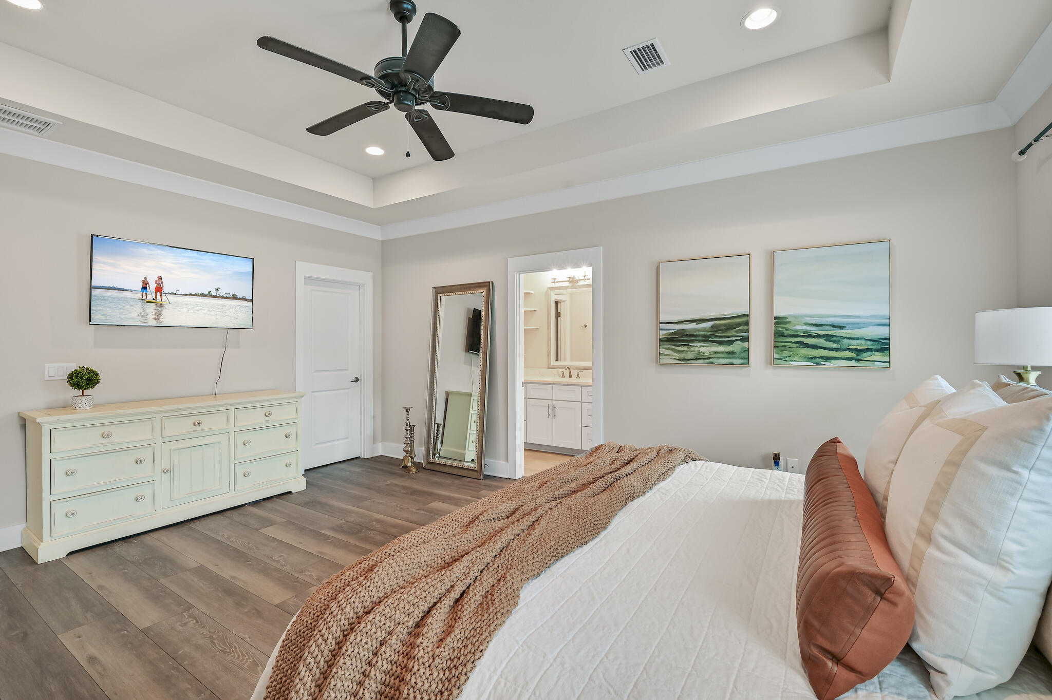 LAGRANGE LANDING - Residential