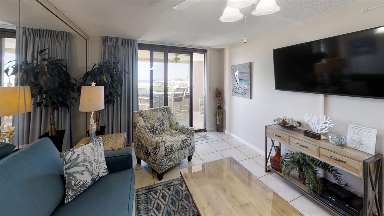 Jetty East Condominium - Residential